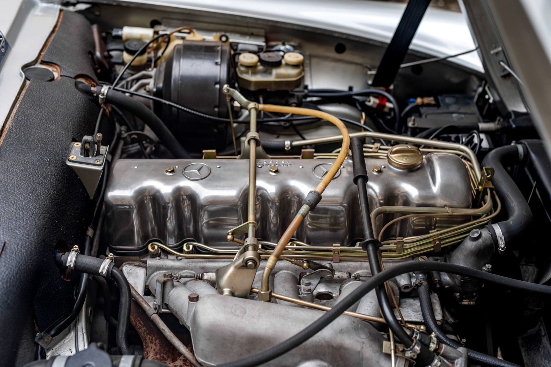 MERCEDES-BENZ 280 sl pagode 1970