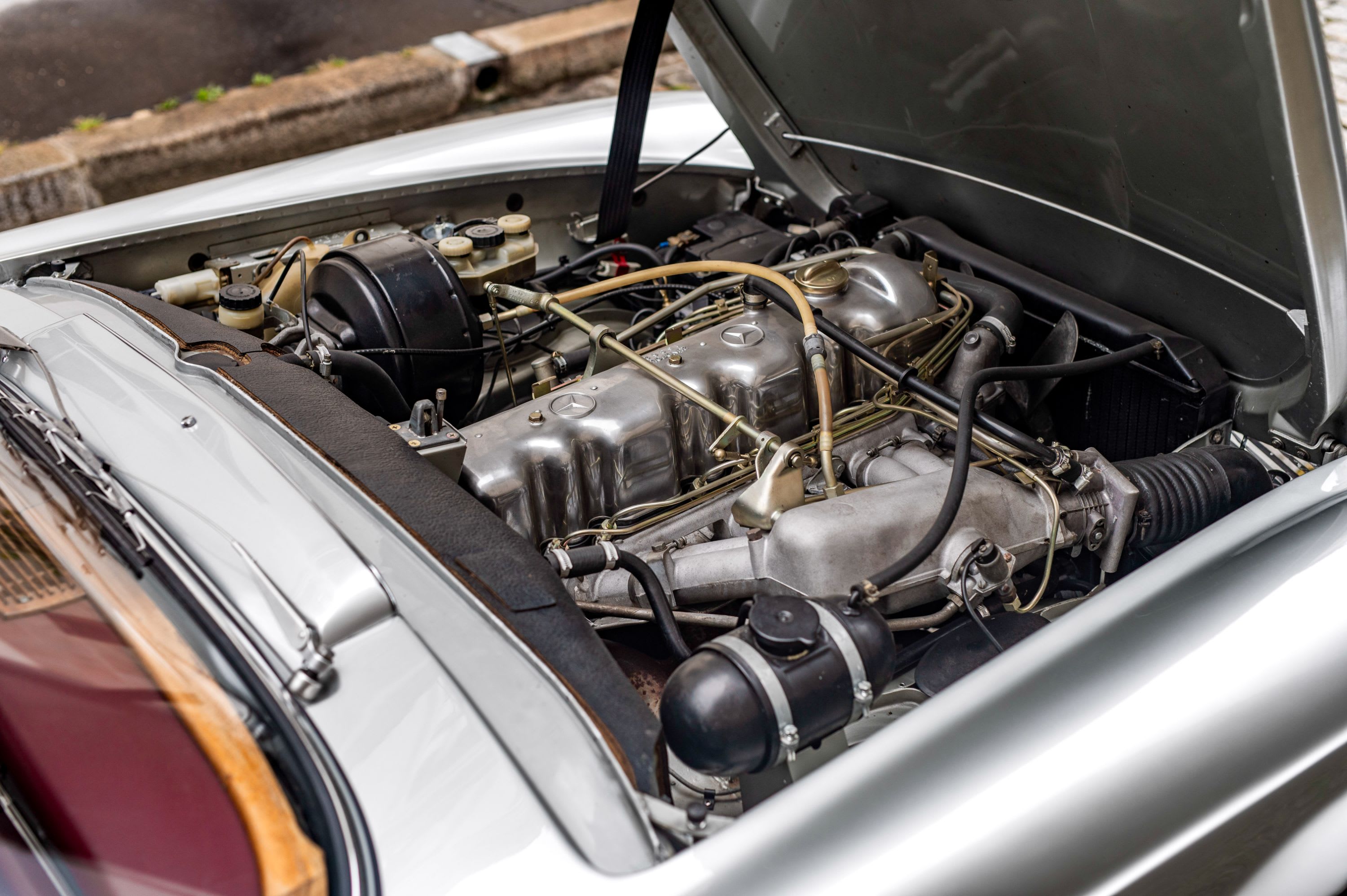 MERCEDES BENZ 280 Sl Pagode 1970 occasion mécanique (1)