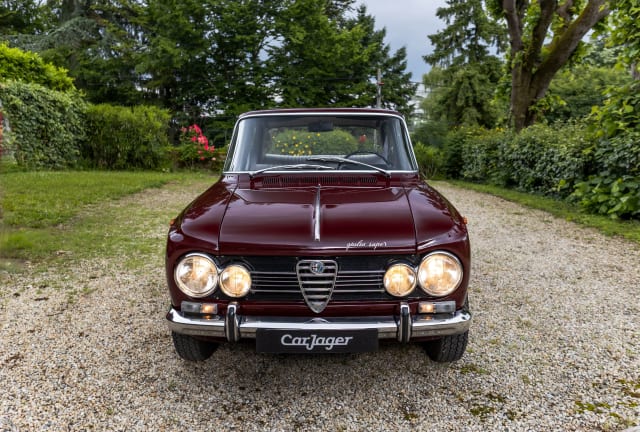 Alfa Romeo Giulia 1600 Super