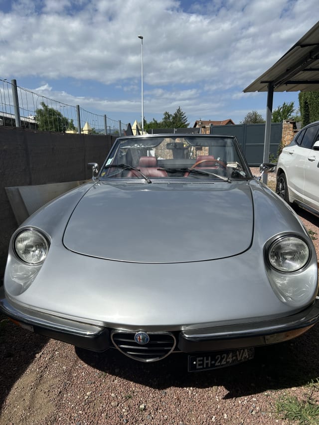 Alfa Romeo 1300 Junior Spider Coda Tronca