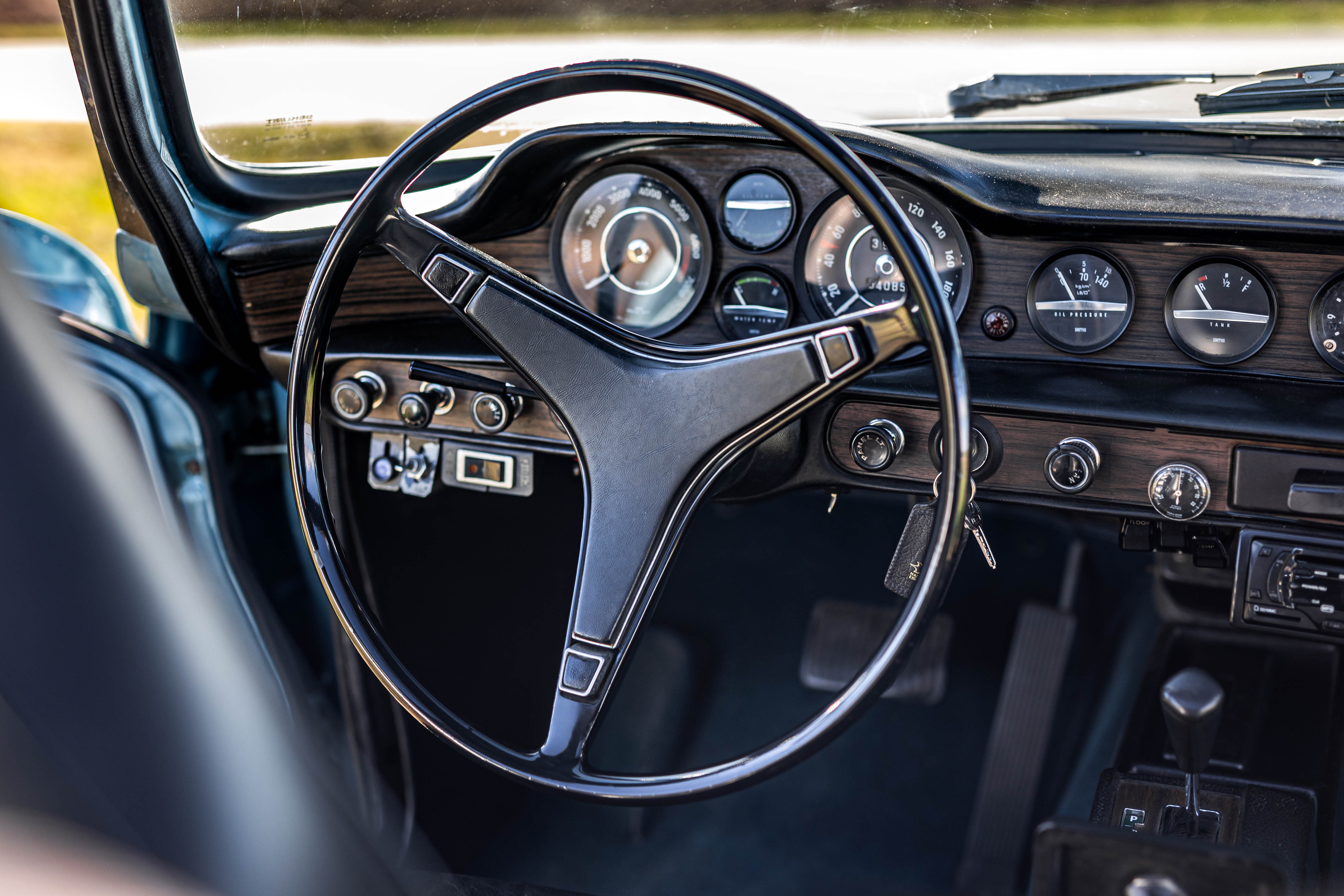 VOLVO 1800 Es Es 1972 occasion intérieur (1)