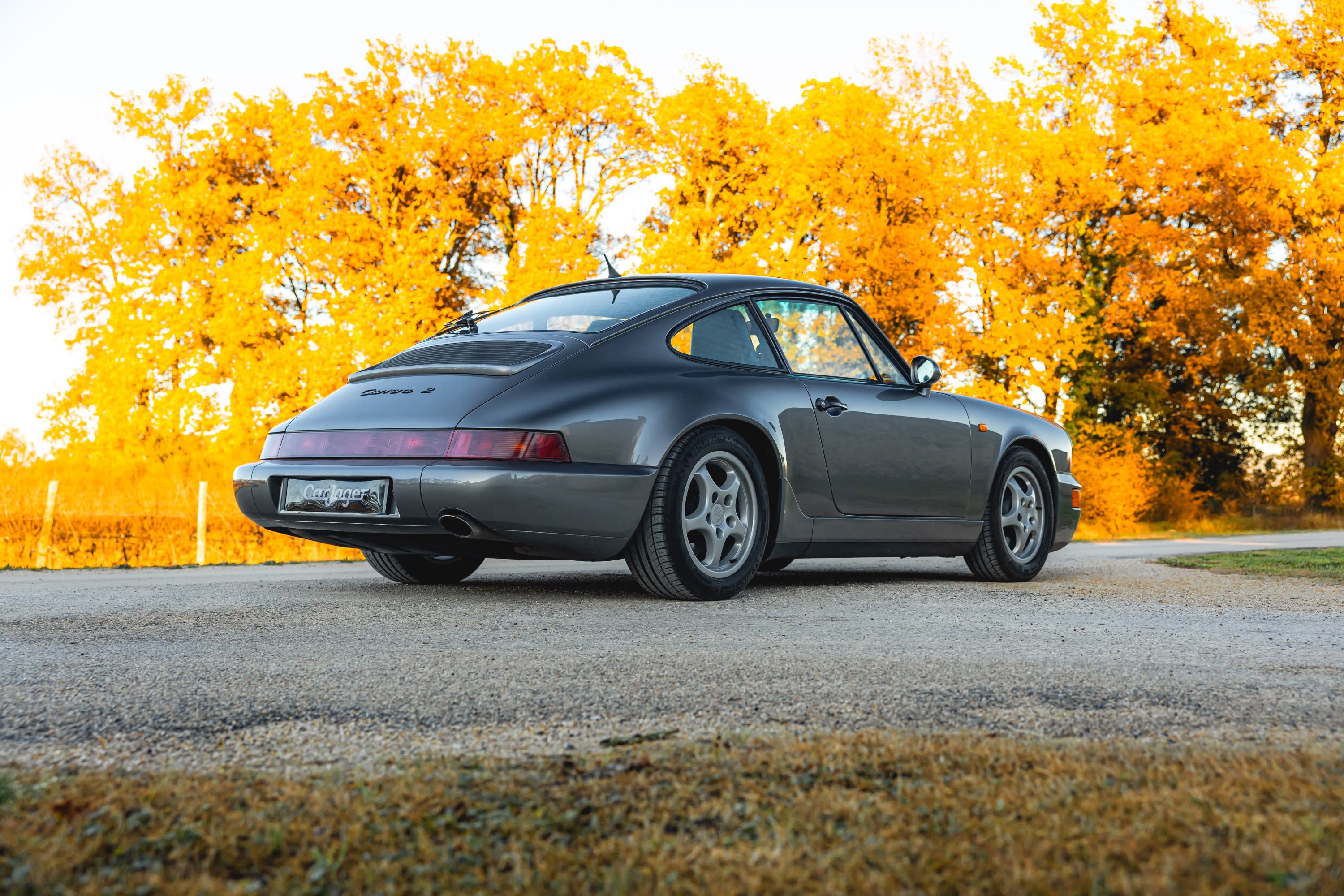 PORSCHE 911 964 Carrera 2 1990 used exterior (2)