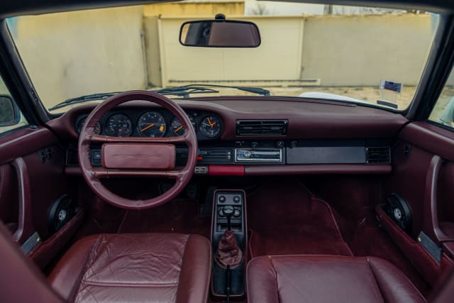 Porsche 911 Carrera 3.2 Targa G50