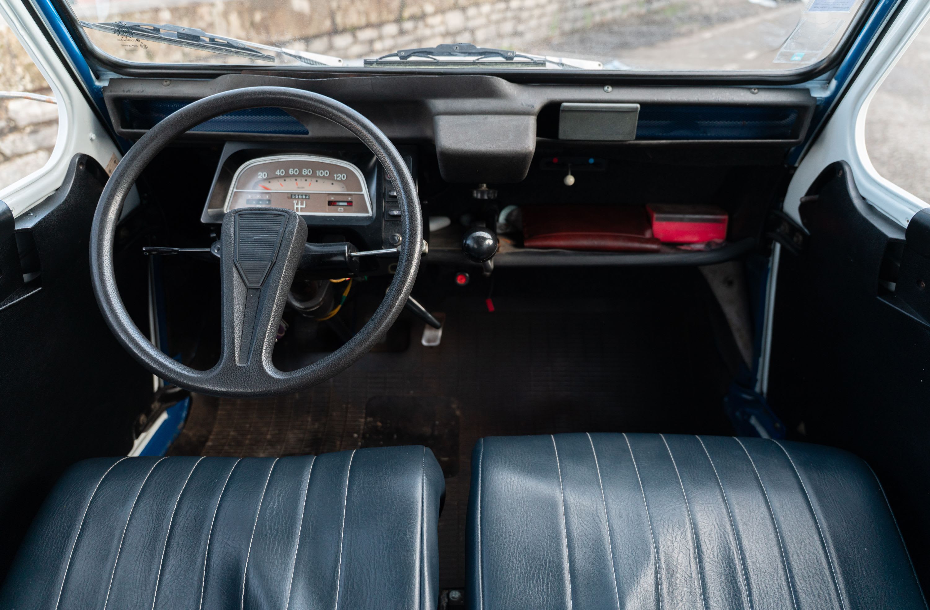 CITROEN 2 Cv 6 Charleston 1986 occasion intérieur (1)