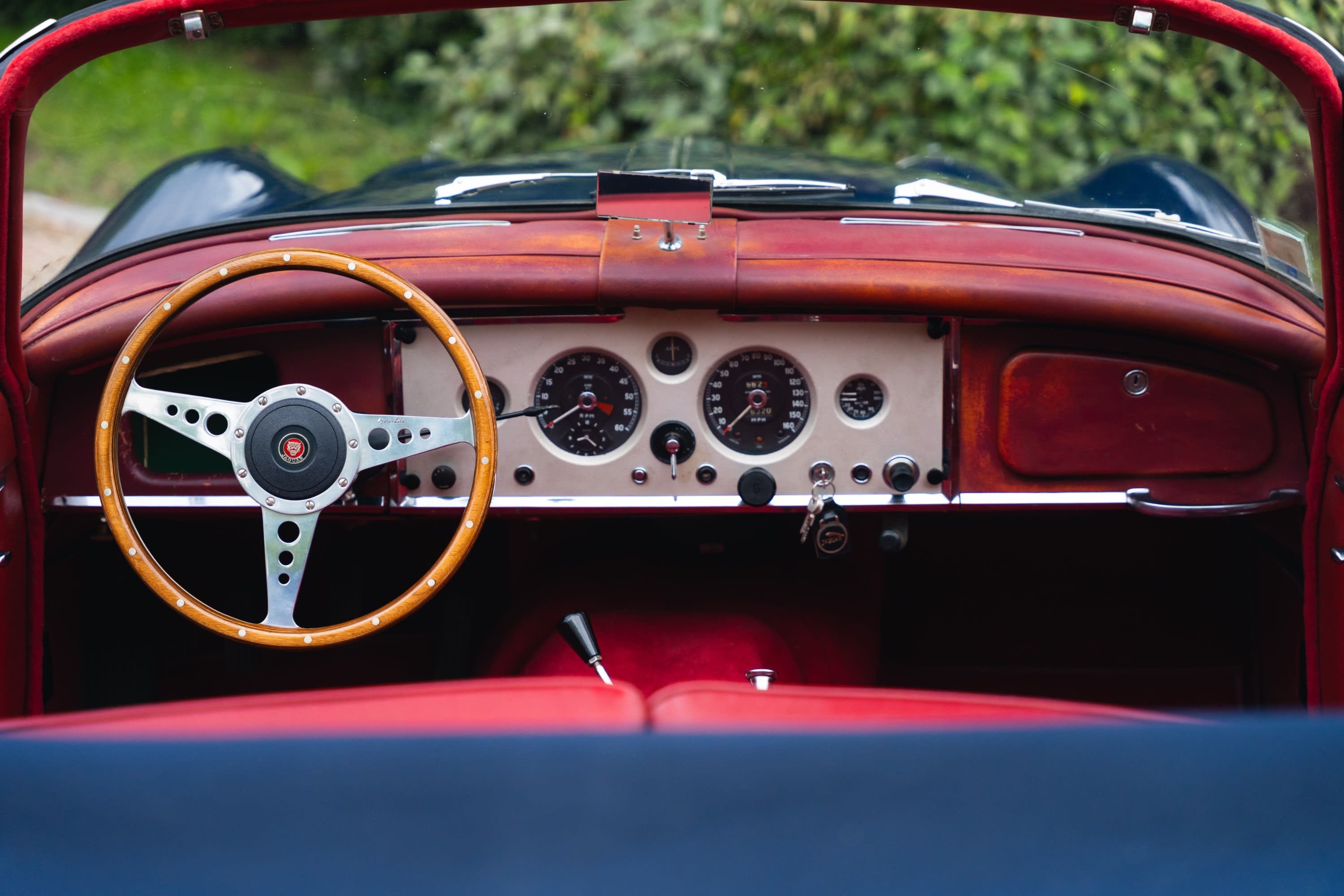 JAGUAR Xk150 150 S 1958 occasion intérieur (1)