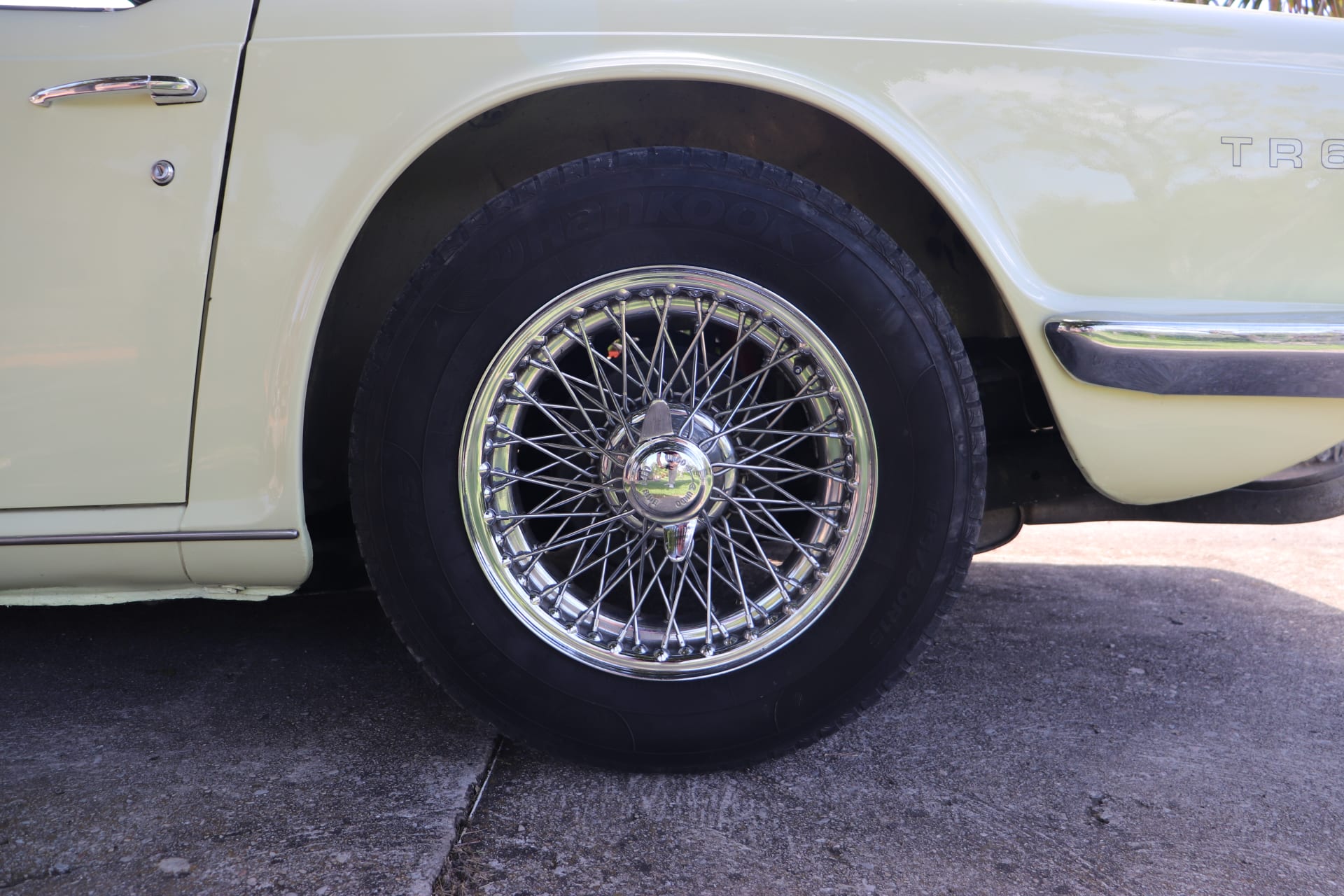 Triumph Tr6  