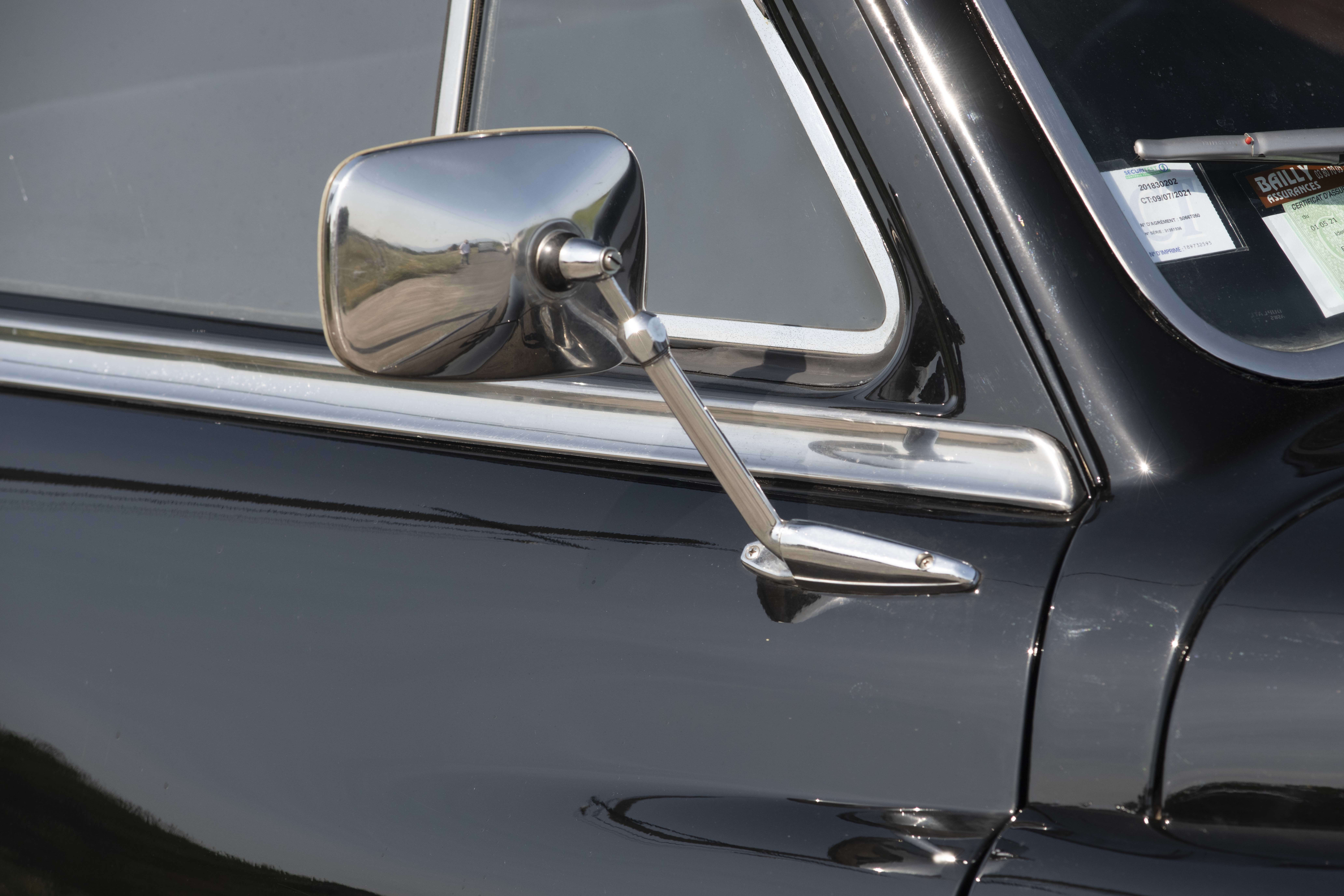 DODGE Coronet R/t   1949 used video (1)