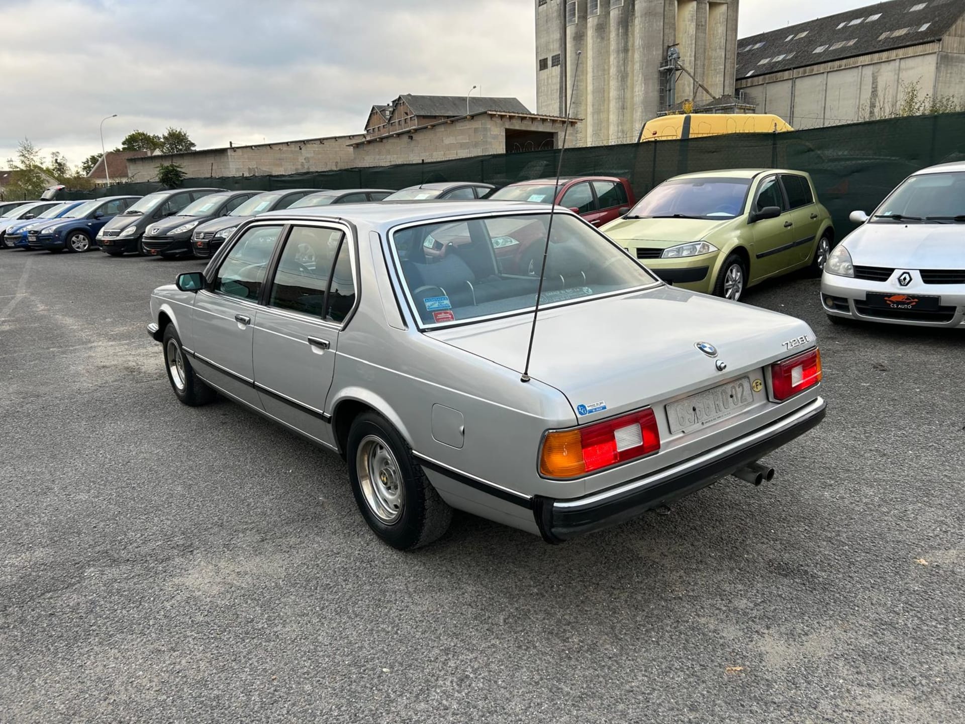 Bmw Série 7 728i E23