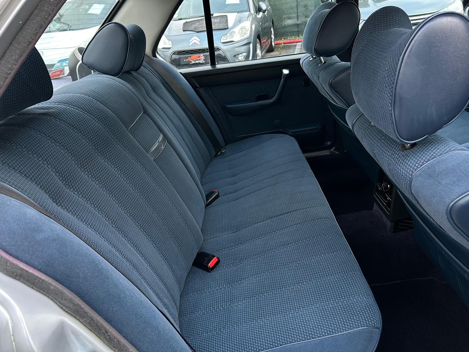 Bmw Série 7 728i E23