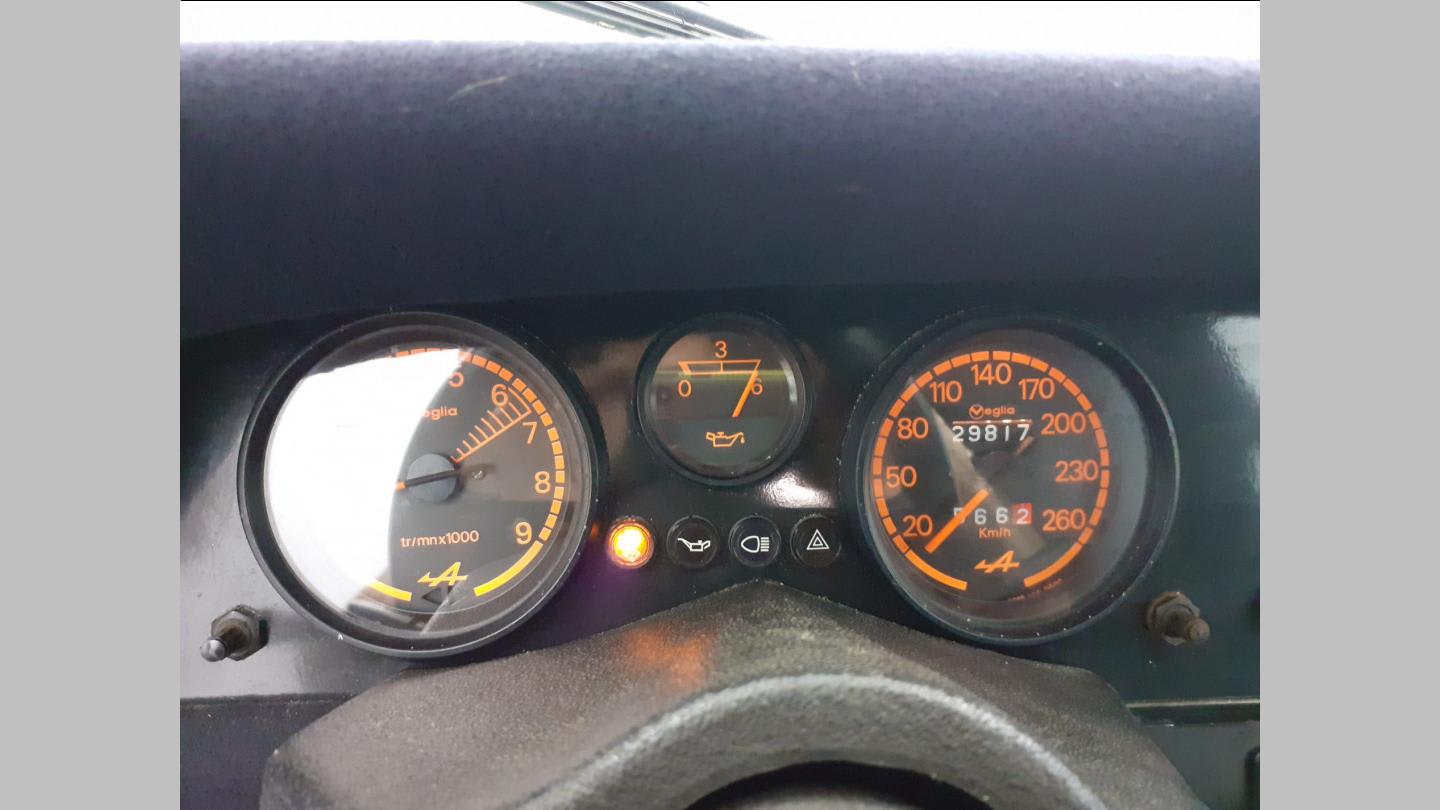 ALPINE A310 4 Vitesses 1978 used interior (1)