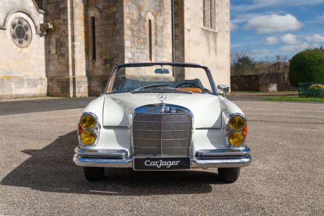 Mercedes-benz 220 Se W111