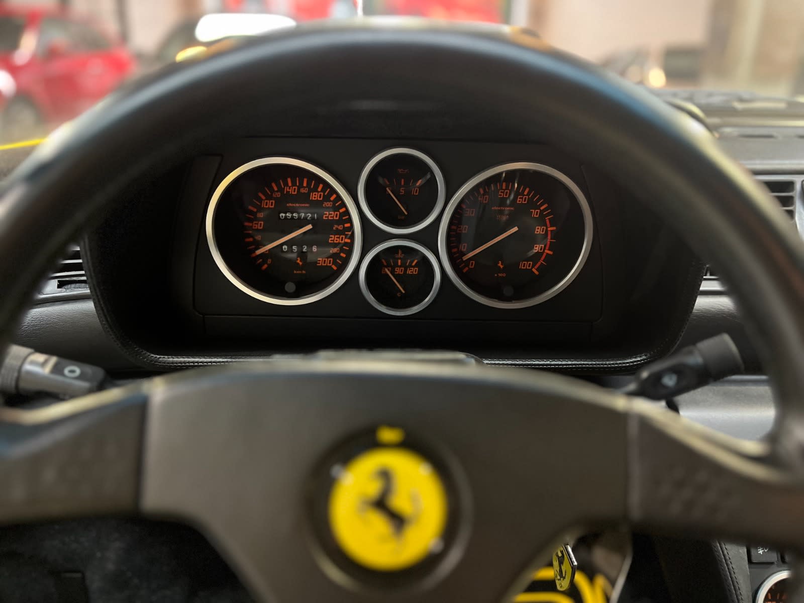FERRARI 348 Tb 1991 occasion intérieur (1)