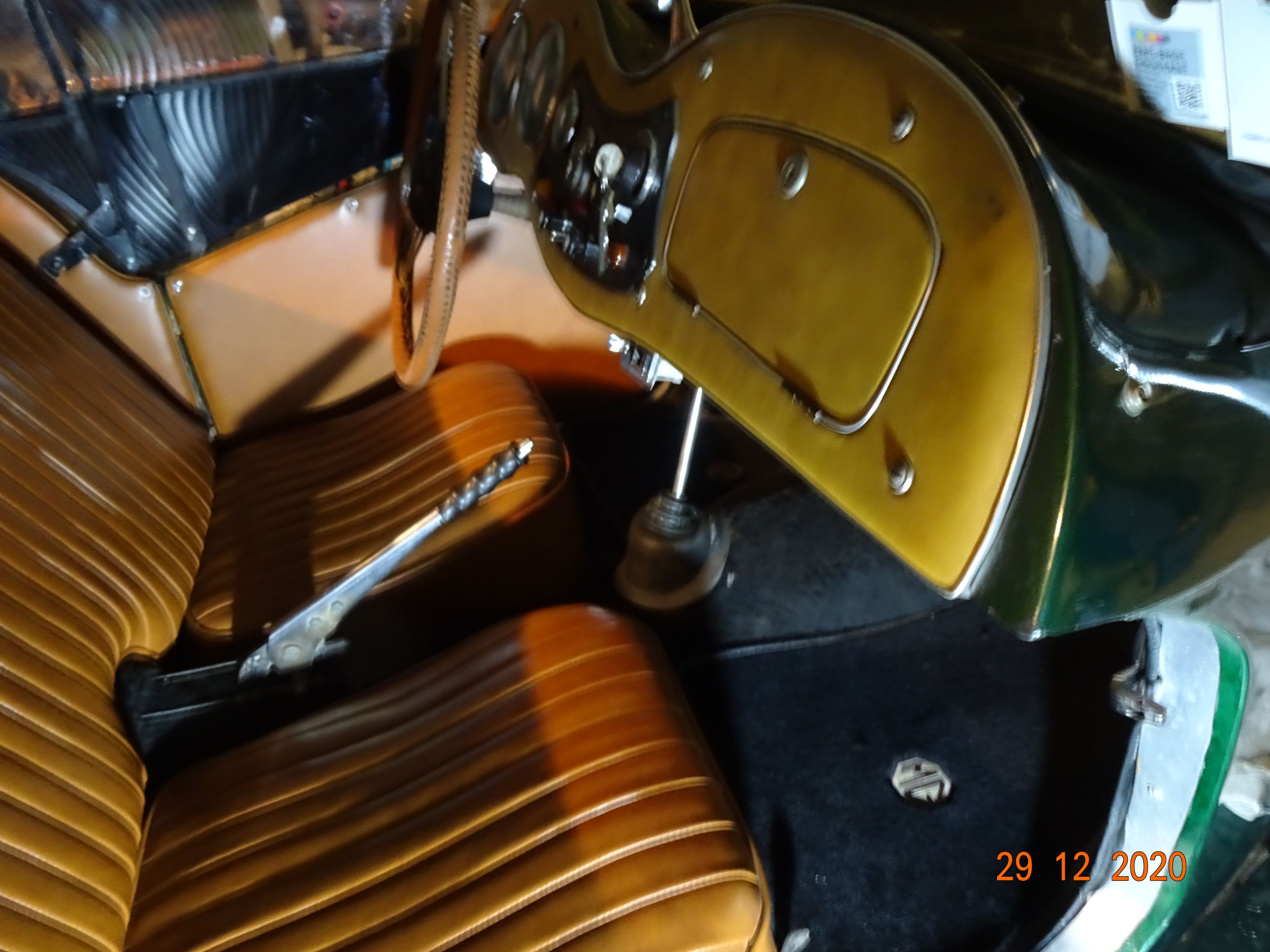 MG Midget Td 1953 occasion intérieur (1)