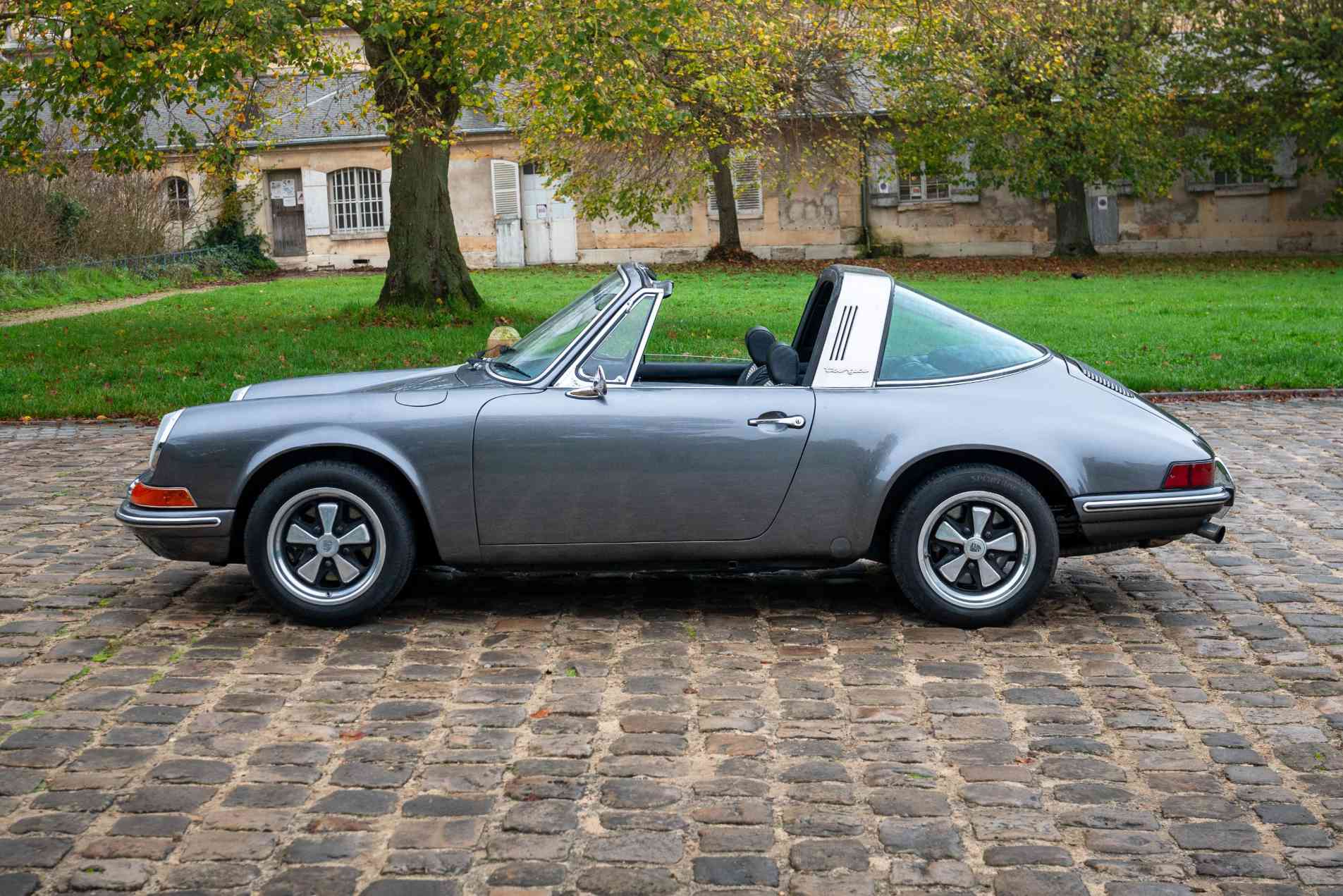 PORSCHE 911 2.2t Targa 1971