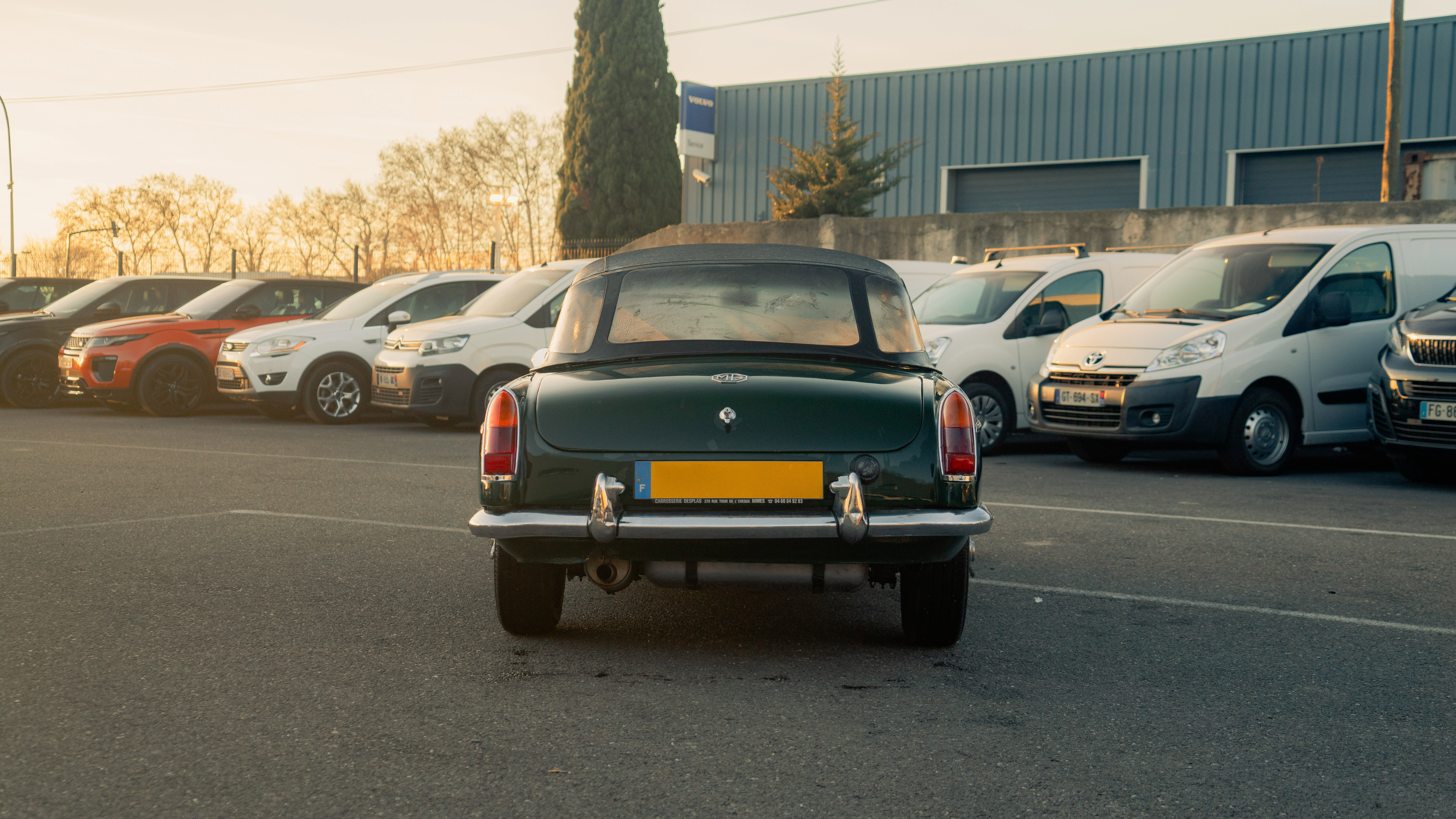 MG B 1965 used video (1)