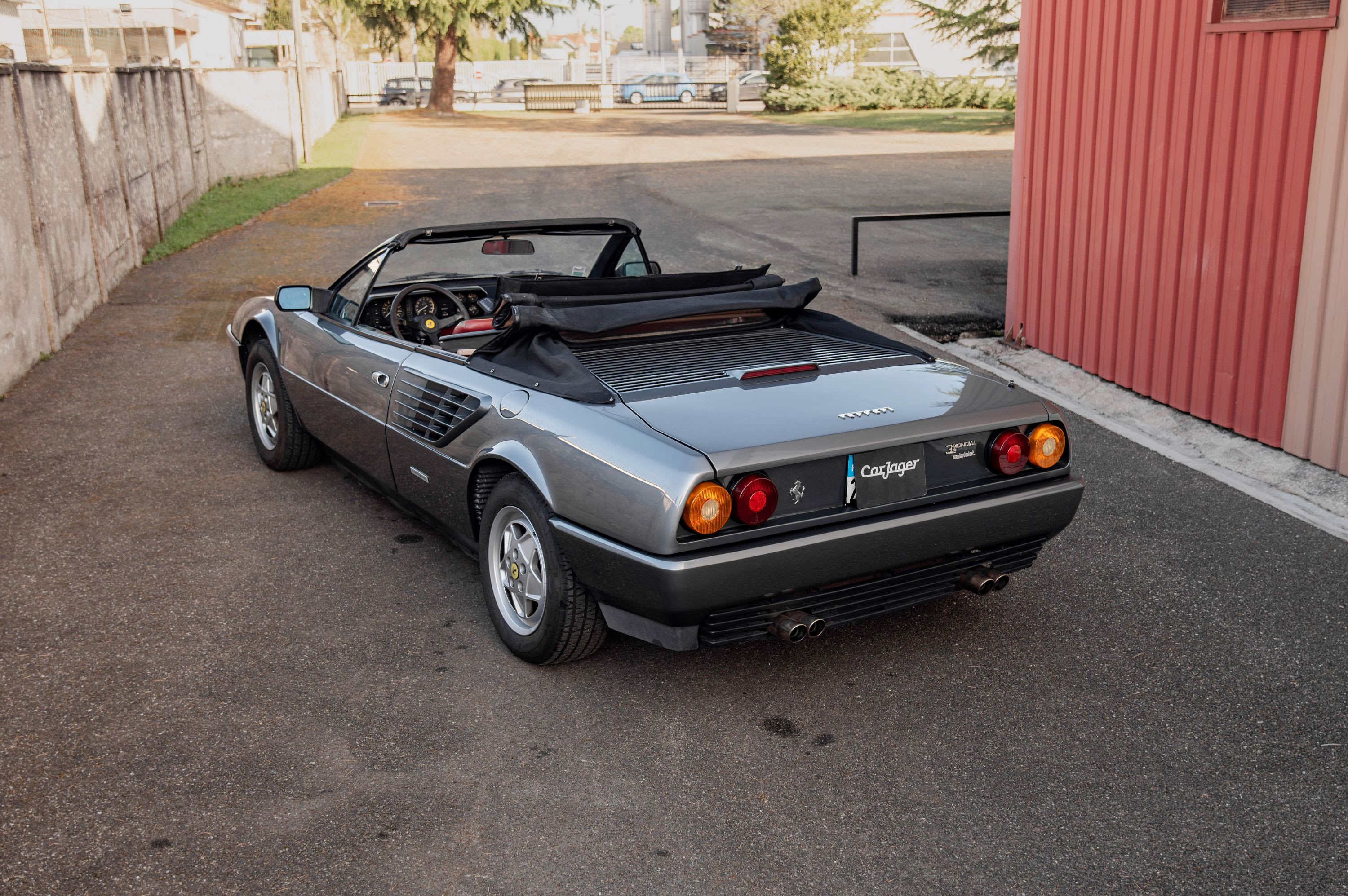 FERRARI Mondial 3.2 Cabriolet 1986 occasion extérieur (2)