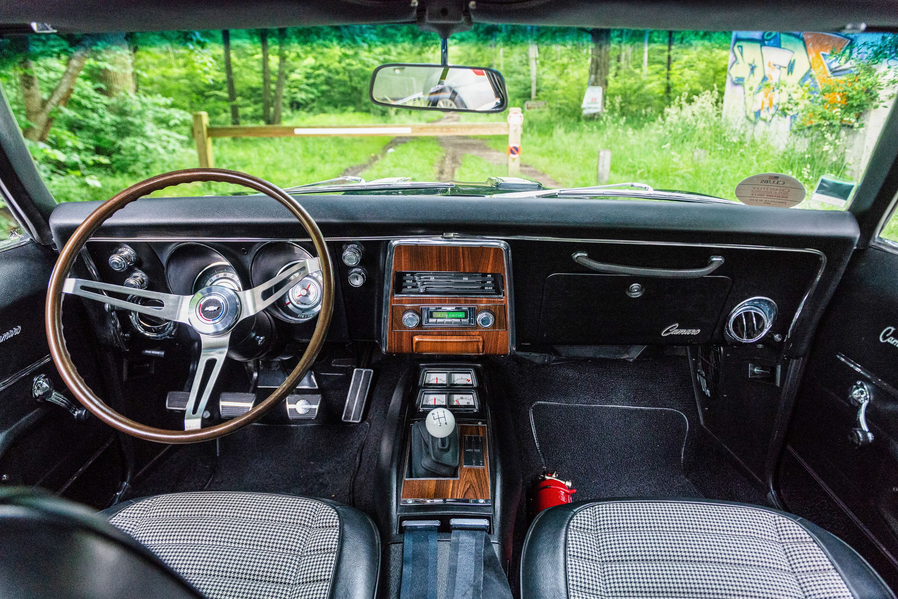 CHEVROLET Camaro Rs/ss 1968 occasion intérieur (1)