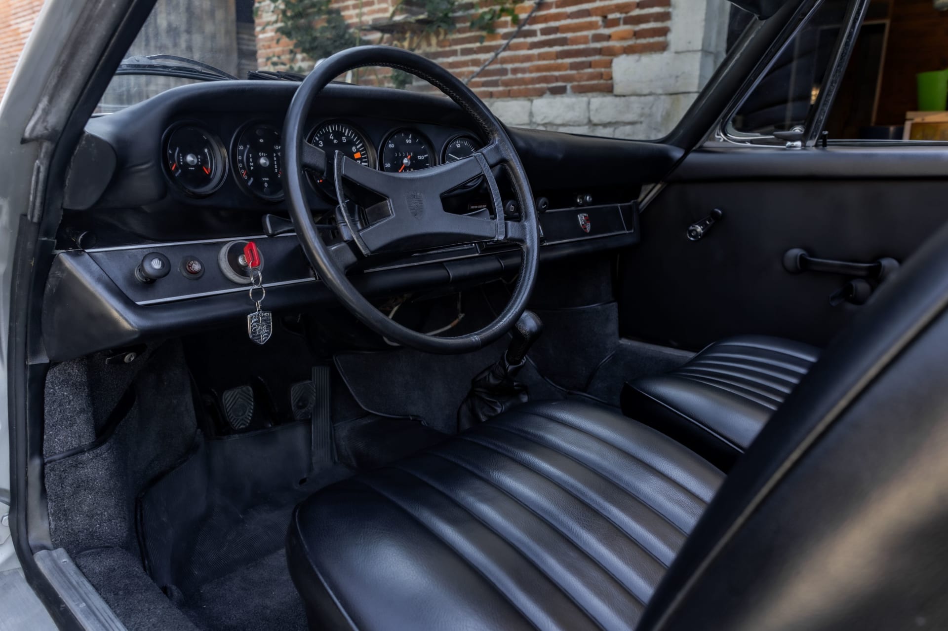Porsche 911 2.4 T Targa