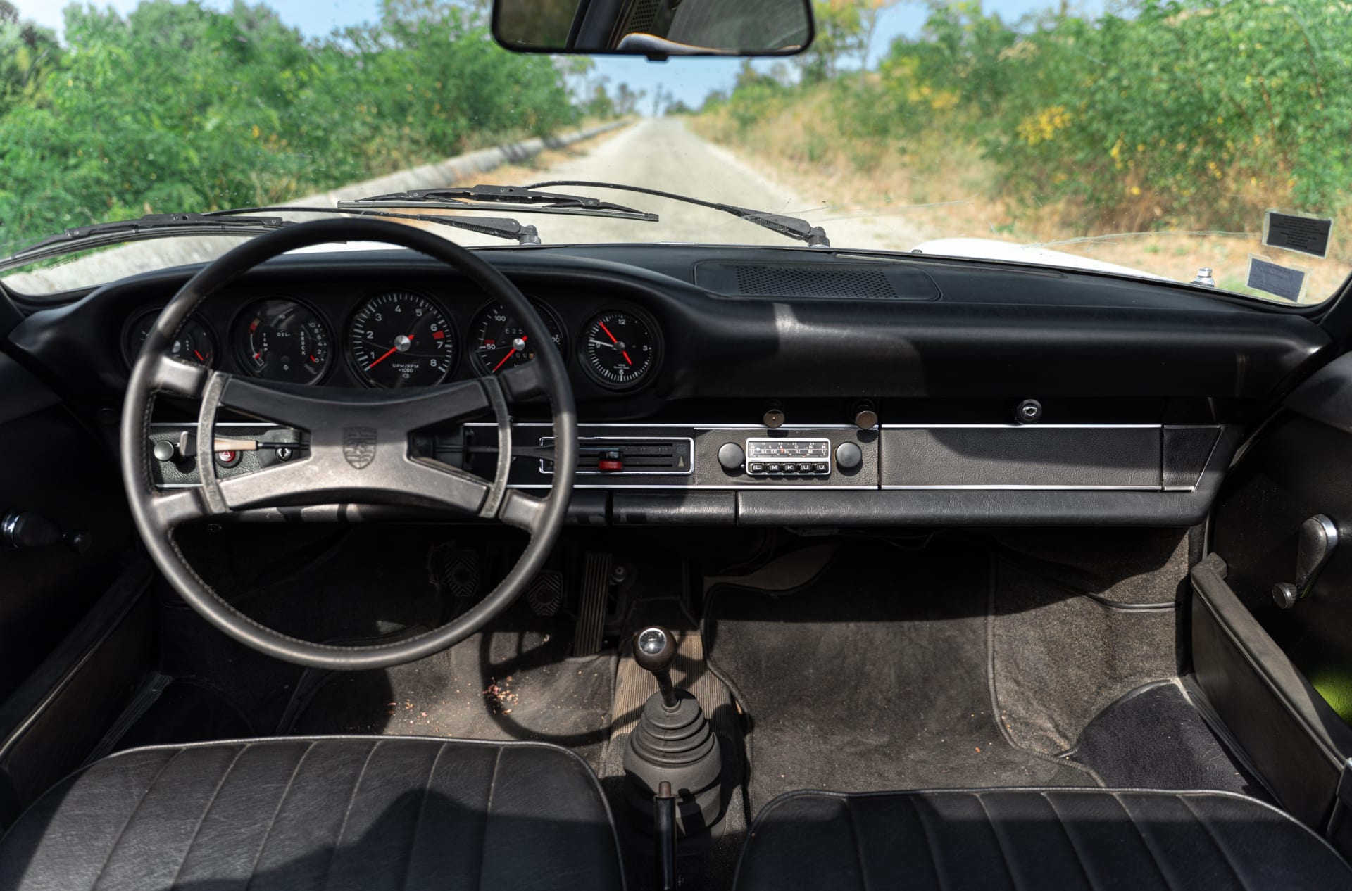 Porsche 911 2.4 T Targa