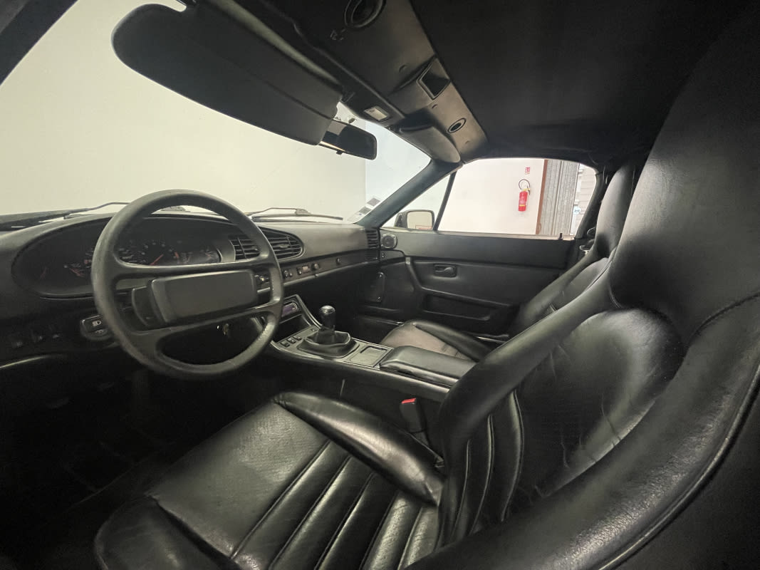 PORSCHE 944 S2 1990 occasion intérieur (1)