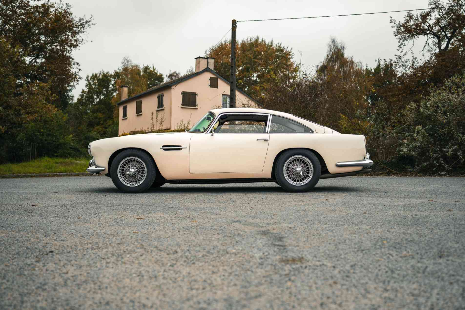 ASTON MARTIN Db4 mk2  1961