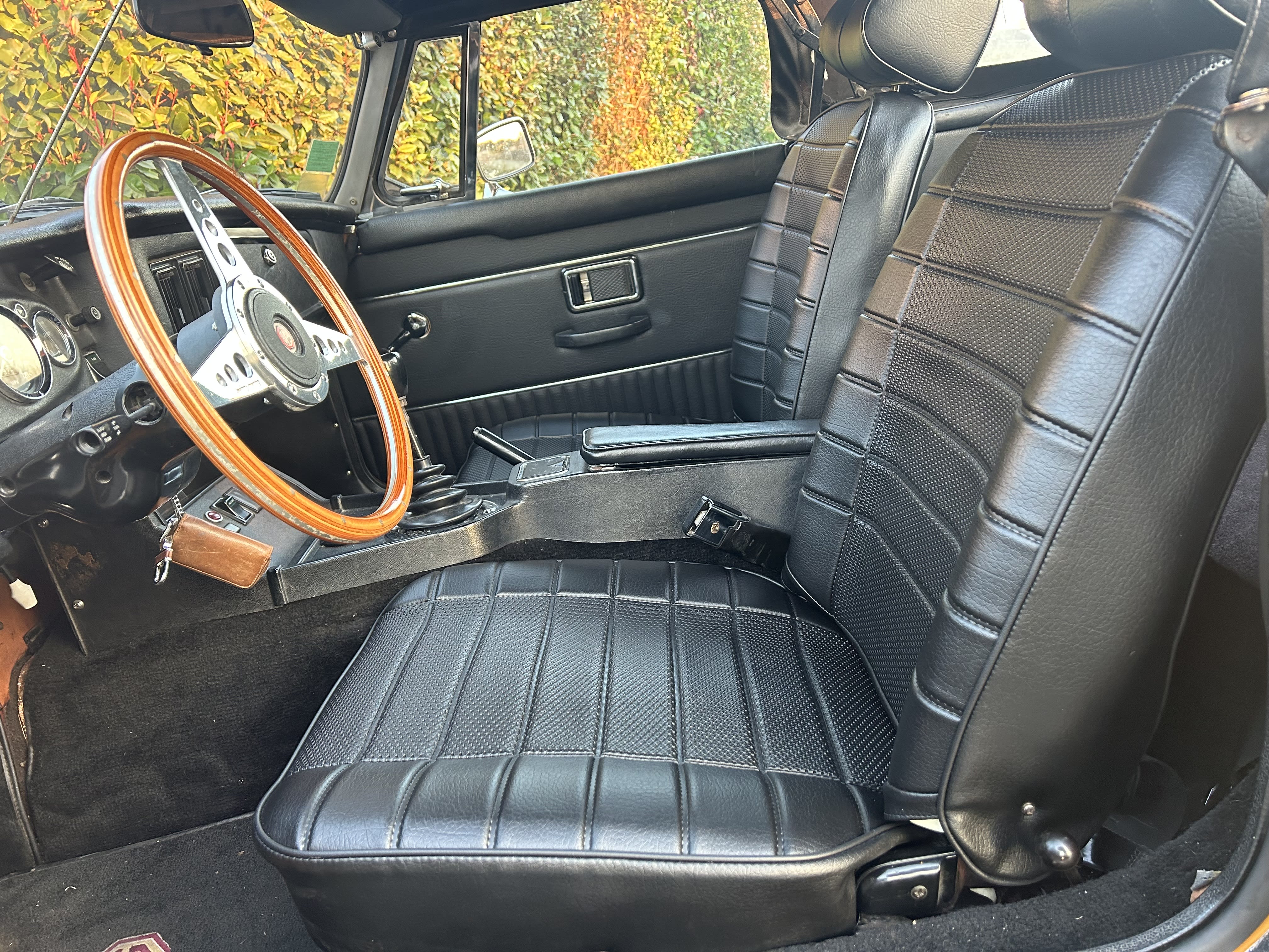 MG B 1974 occasion intérieur (1)