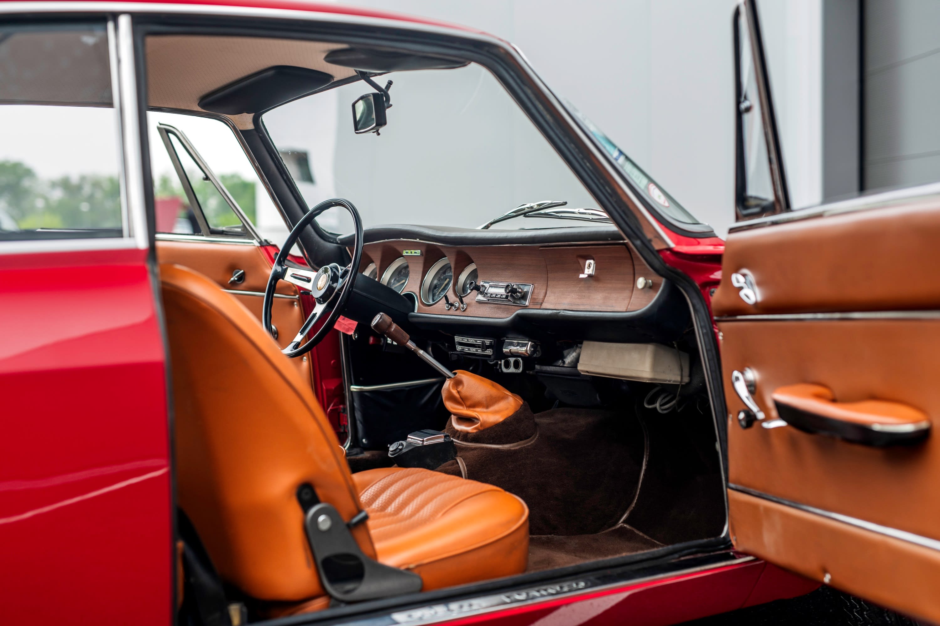 ALFA ROMEO Gt  1600 Junior 1966 used interior (1)