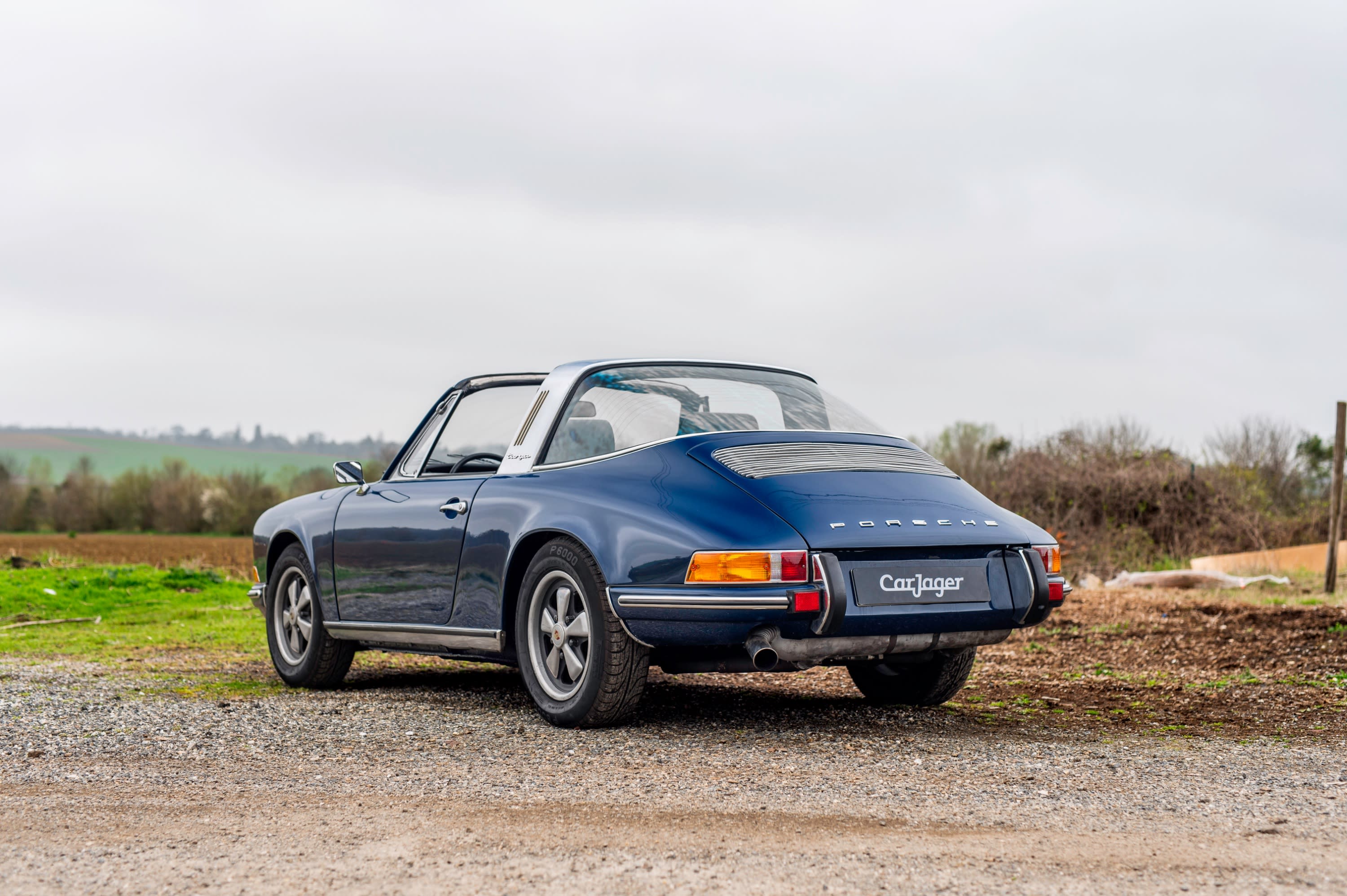 PORSCHE 911 Targa Classic 2.2 T  1971 used exterior (2)