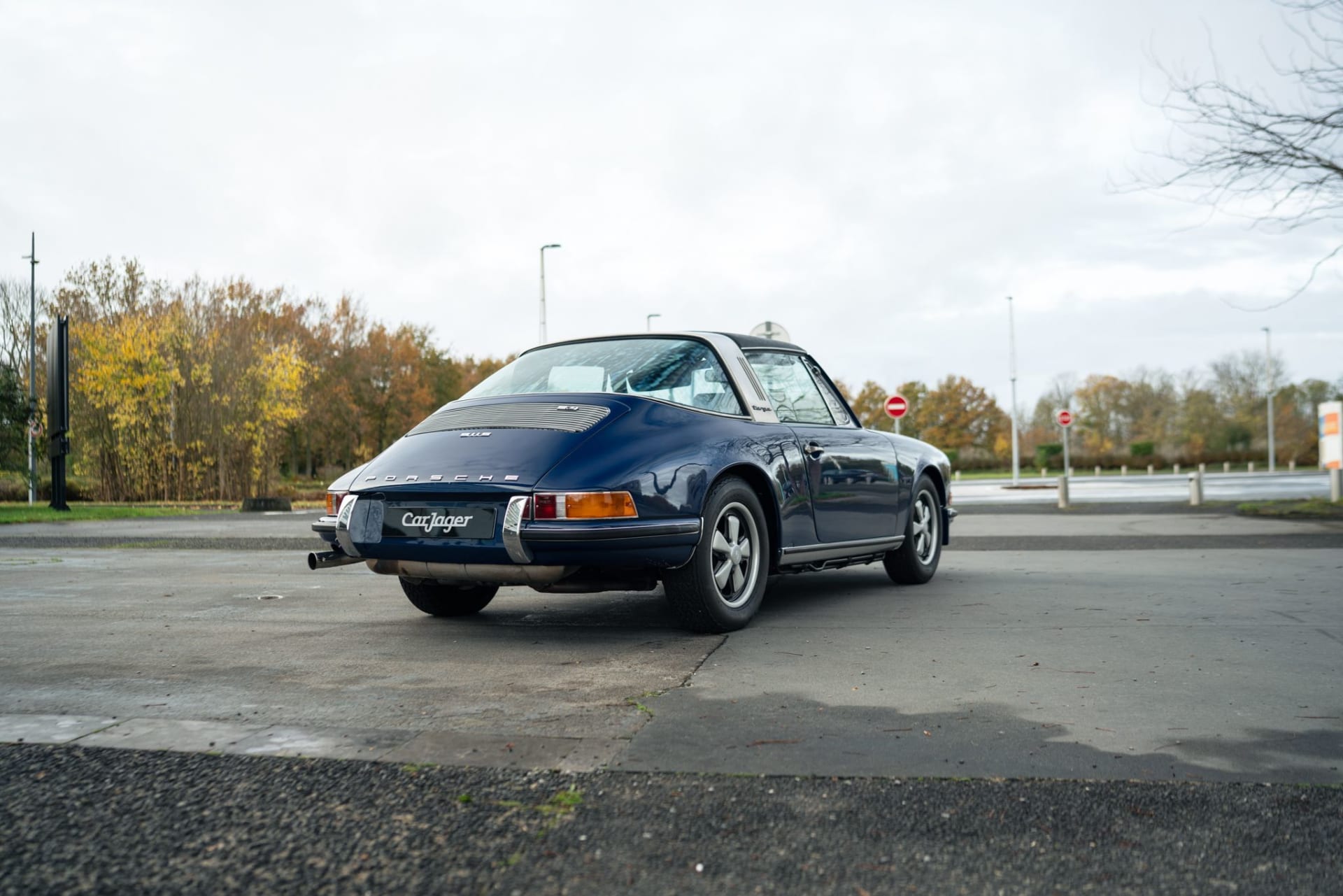 Porsche 911 2.4 S Targa