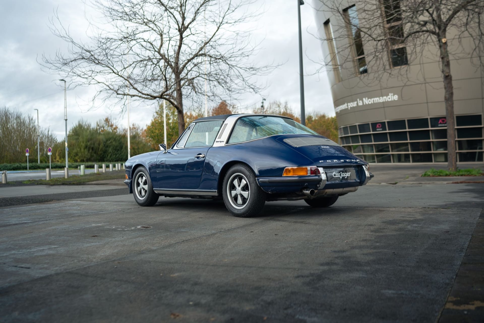 Porsche 911 2.4 S Targa