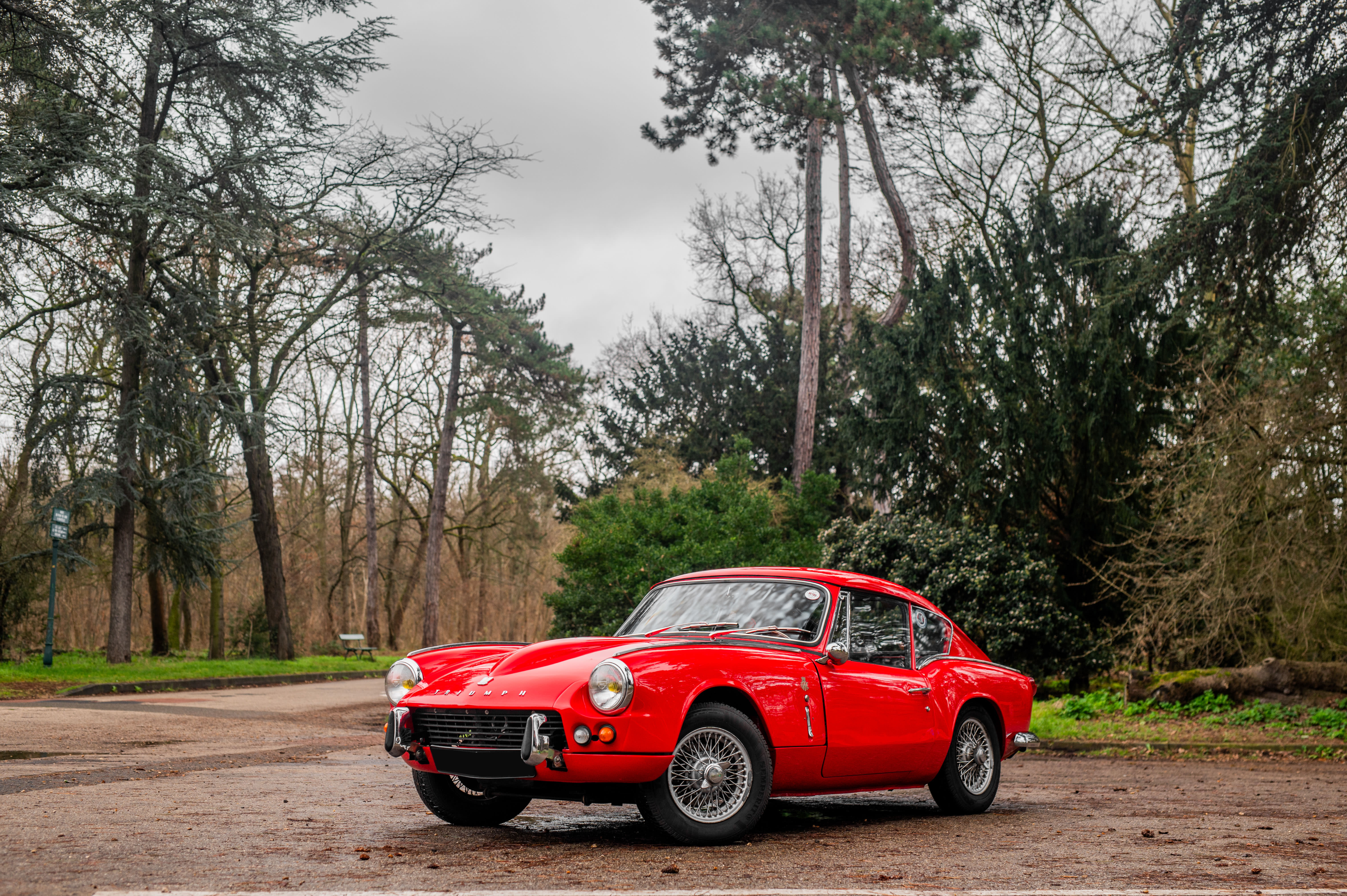 TRIUMPH Gt6 Mark I 1968 used video (1)