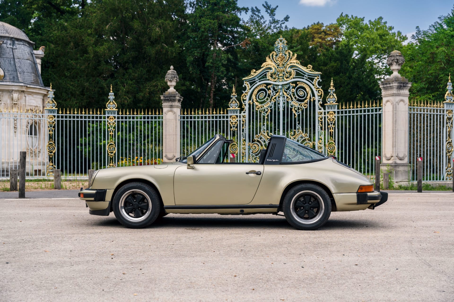 Porsche 911 Carrera 3.0 Targa