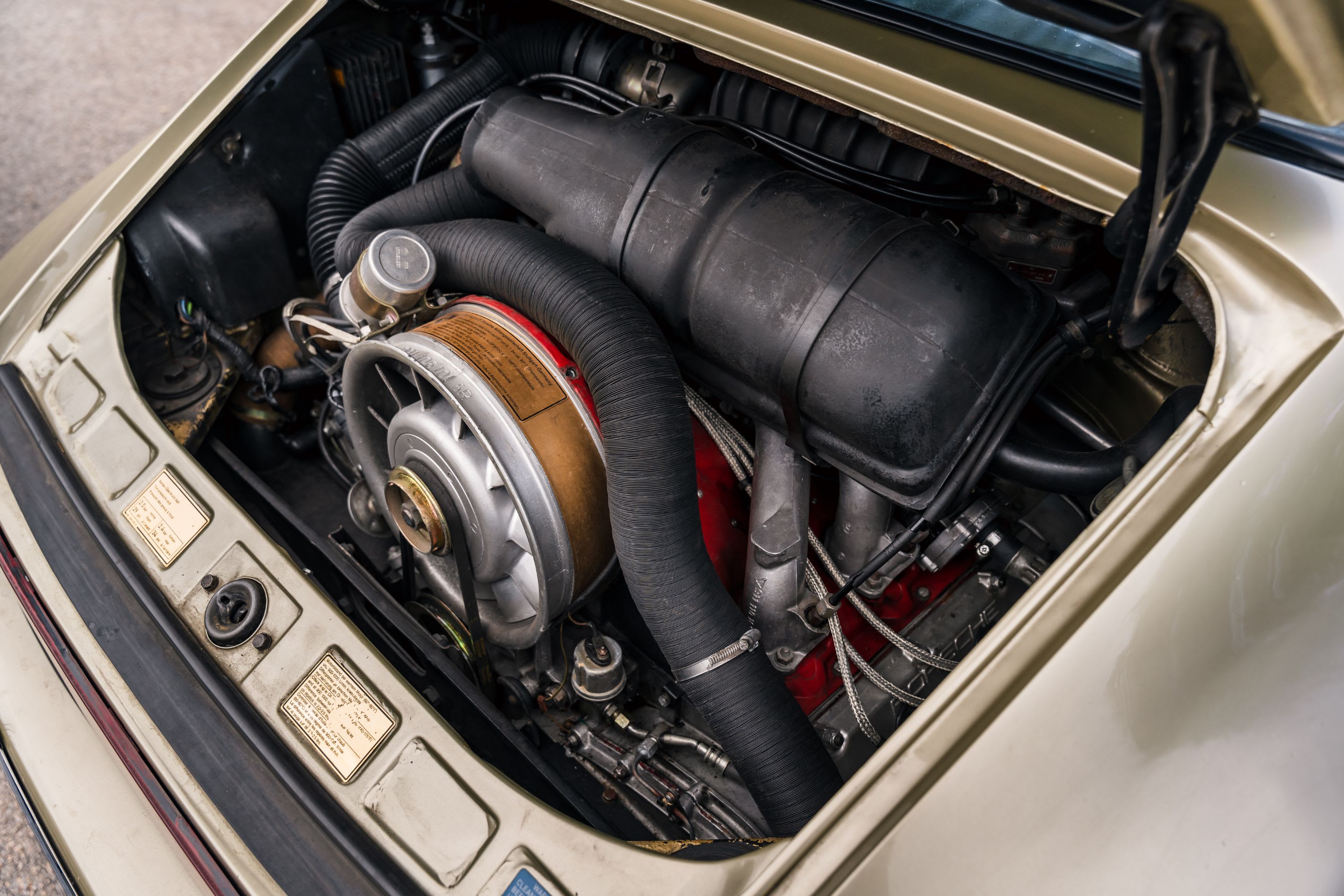 PORSCHE 911 Carrera 3.0 Targa 1977 occasion mécanique (1)