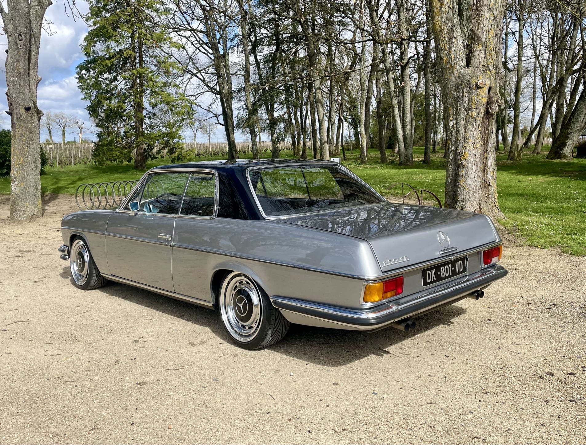 MERCEDES-BENZ 250 ce W114 1969