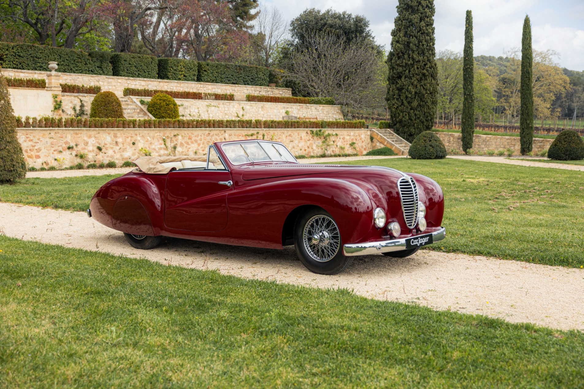 Photo DELAHAYE 135 m Malmaison  1948