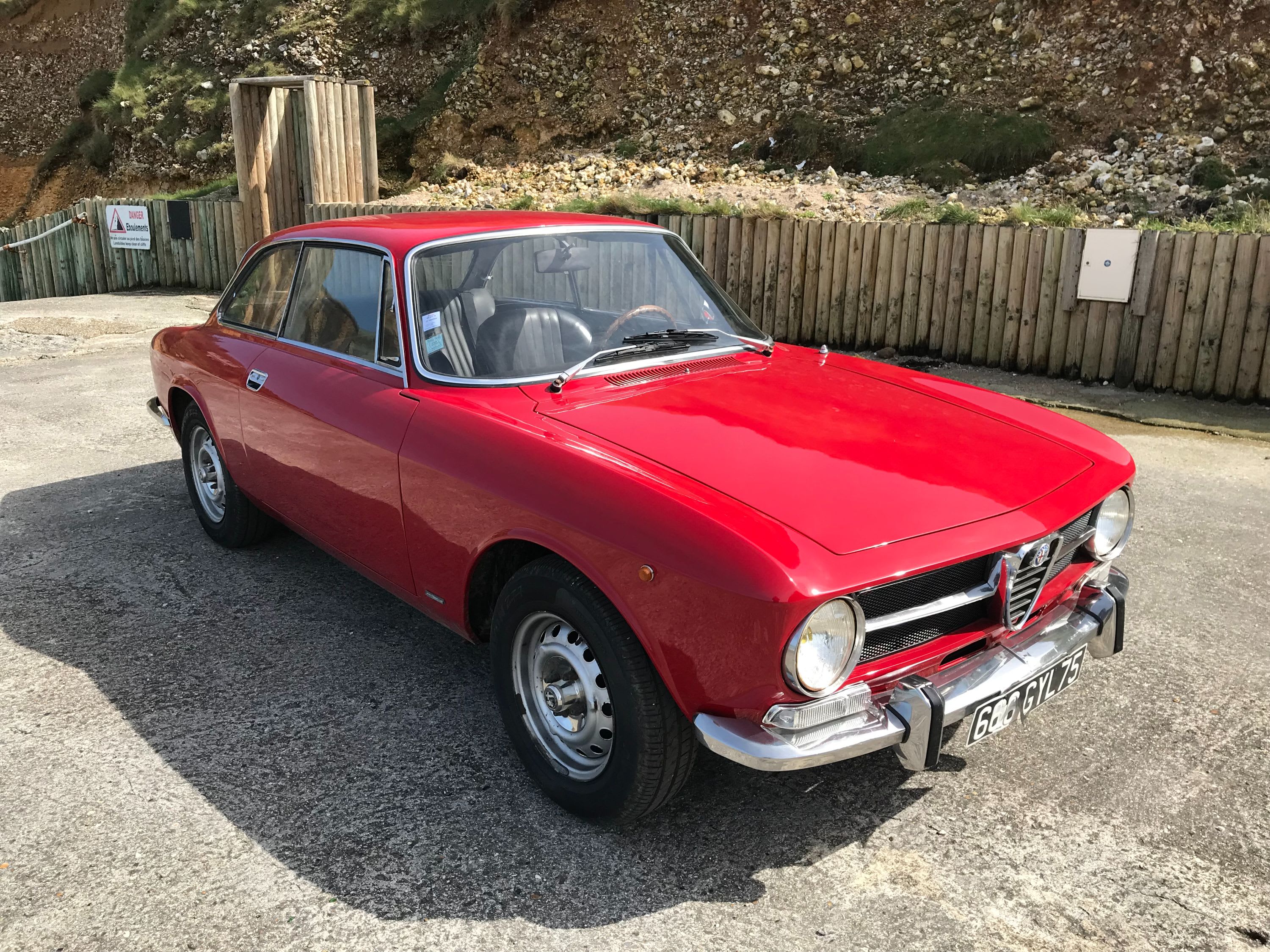 Alfa Romeo Gt 1300 Junior Bertone