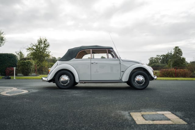 VOLKSWAGEN Coccinelle Cabriolet 1967 used