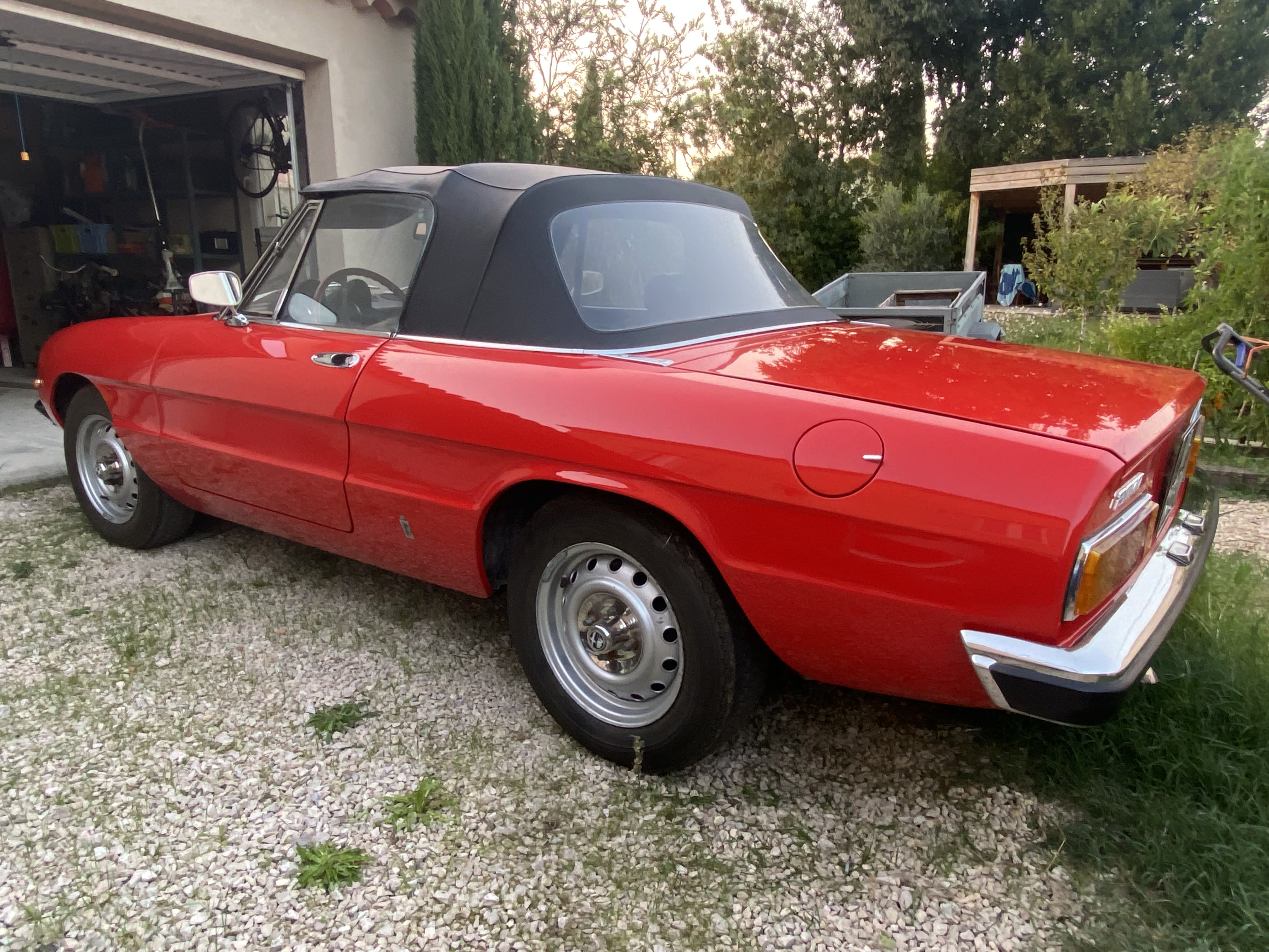 ALFA ROMEO Spider Tipo 105 Veloce 1972 occasion extérieur (2)