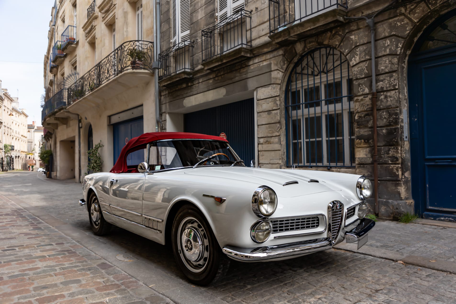 ALFA ROMEO 2000  Spider Touring 1962