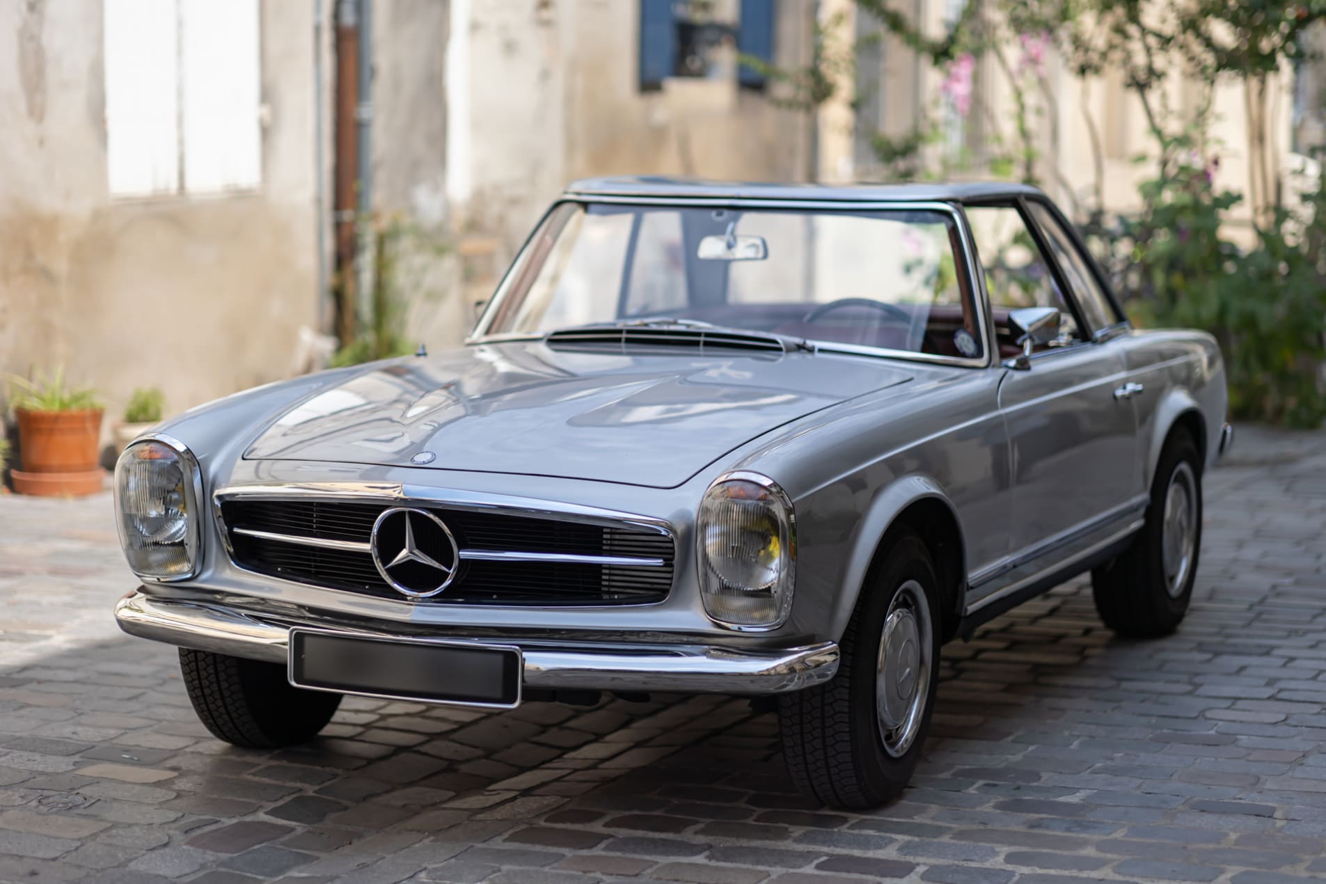 MERCEDES-BENZ 280 sl Pagode 1969