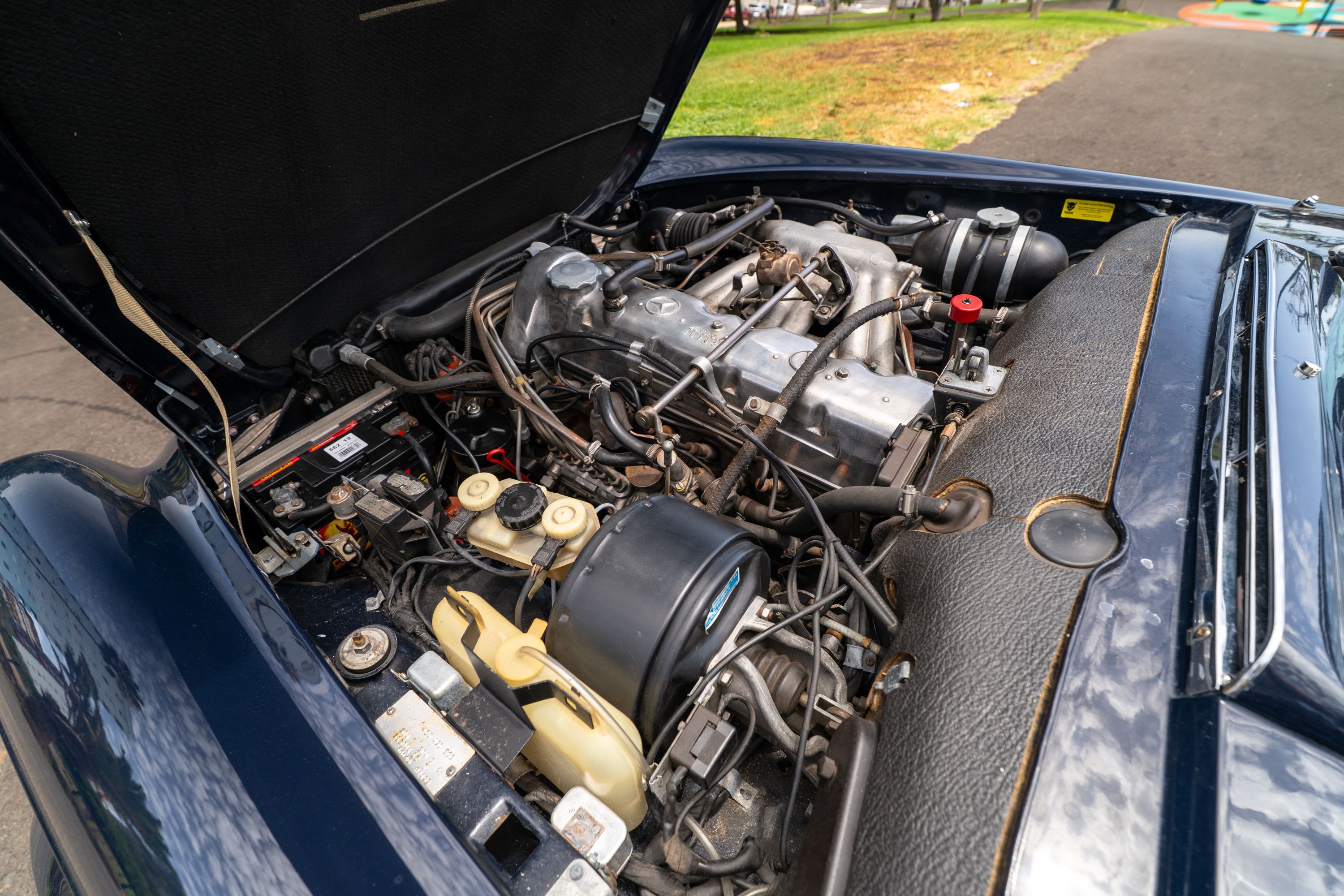 MERCEDES BENZ 280 Sl Pagode 1969 usado mecánico (1)