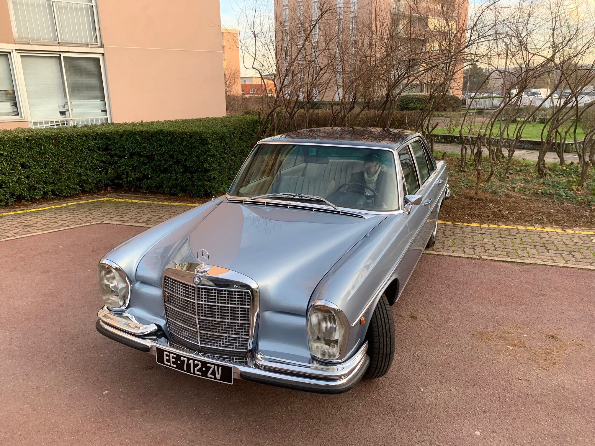 MERCEDES BENZ Classe S 280 S W108 1969 occasion vidéo (1)