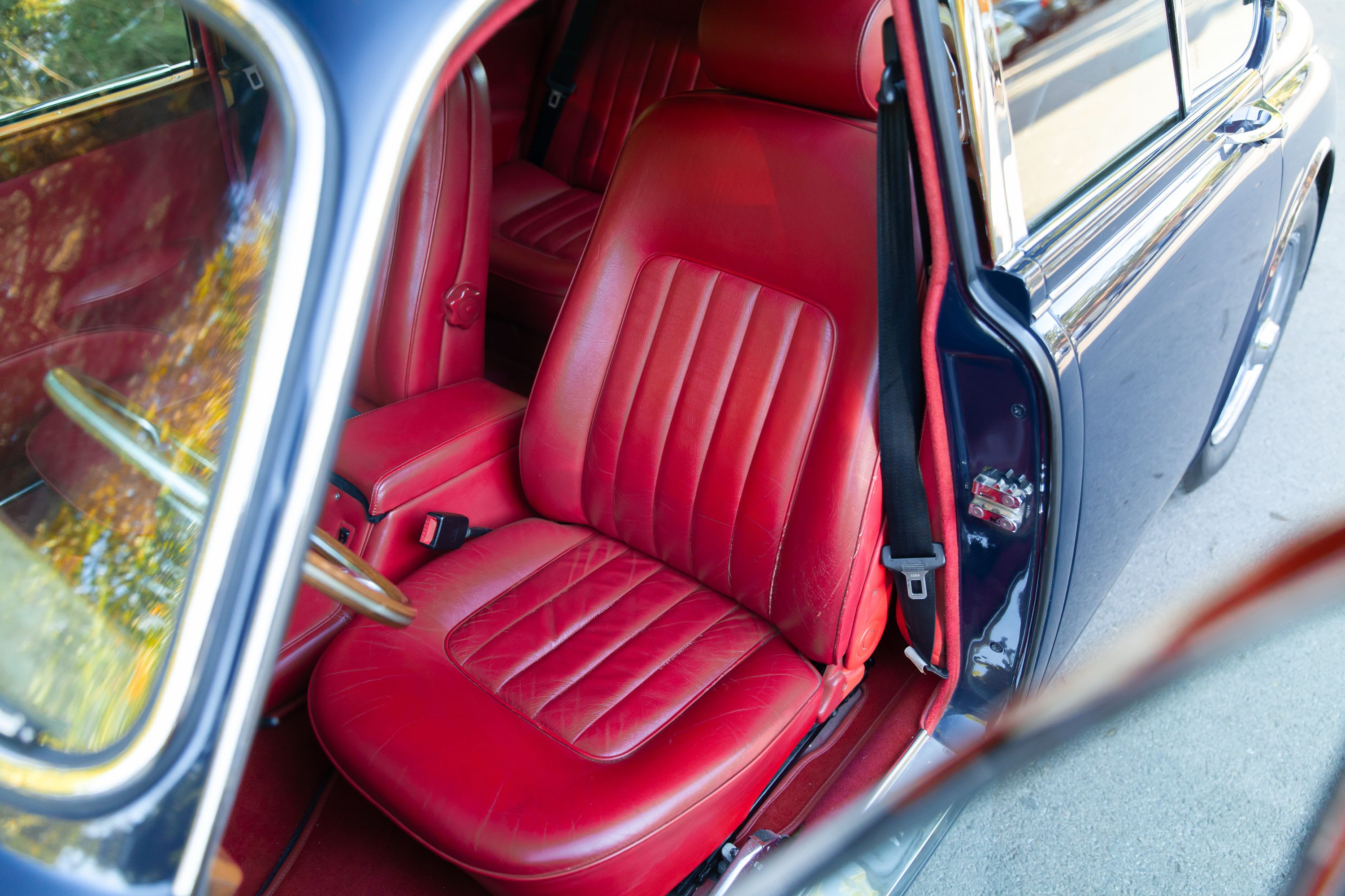 JAGUAR Mark 2 Beacham 1962 occasion intérieur (1)