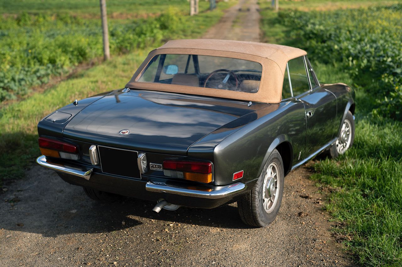 FIAT 124 Sport 1980 occasion extérieur (2)