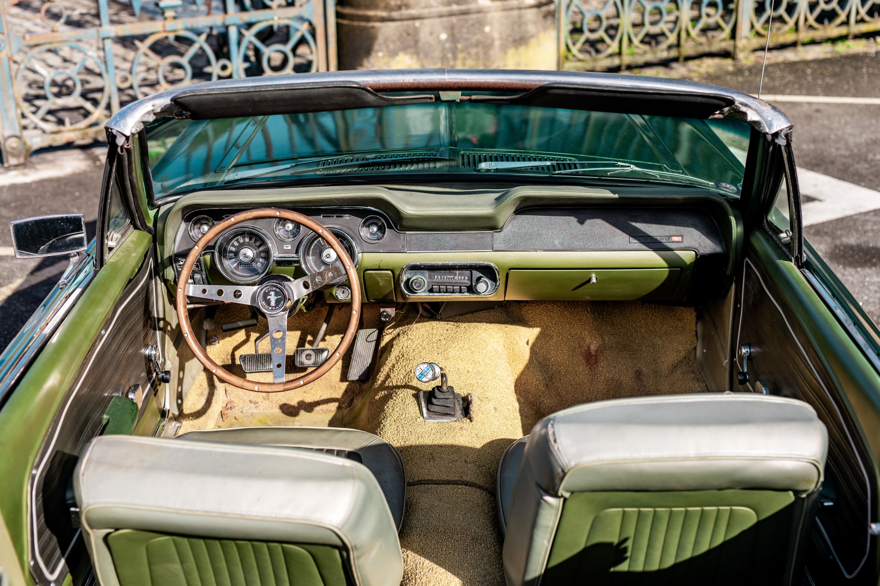 FORD Mustang Cabriolet 1968 used interior (1)