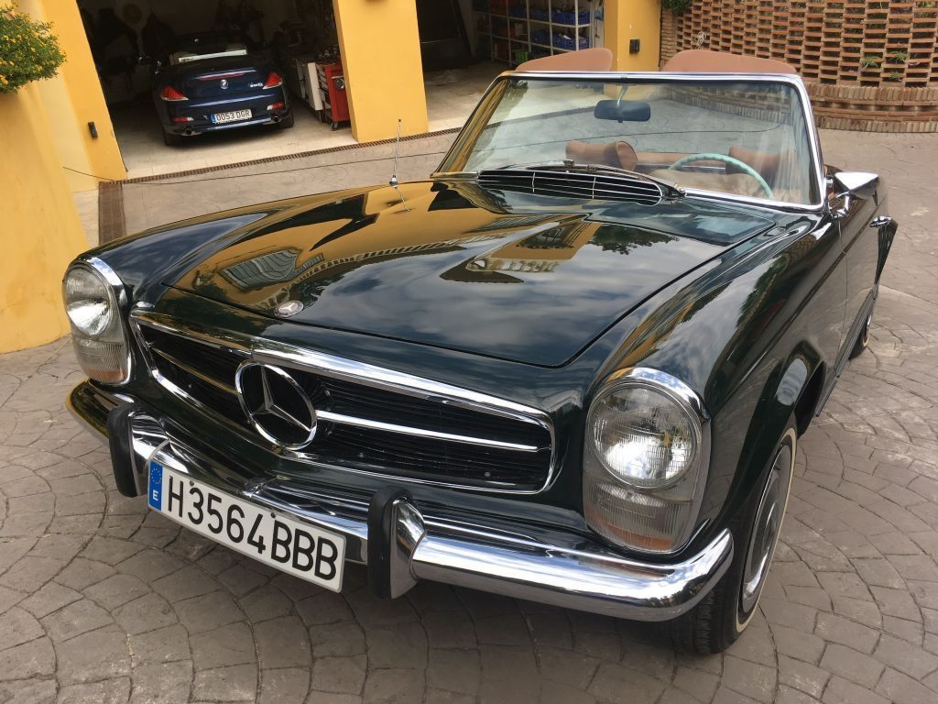 Photo MERCEDES-BENZ 280 sl w113 1968