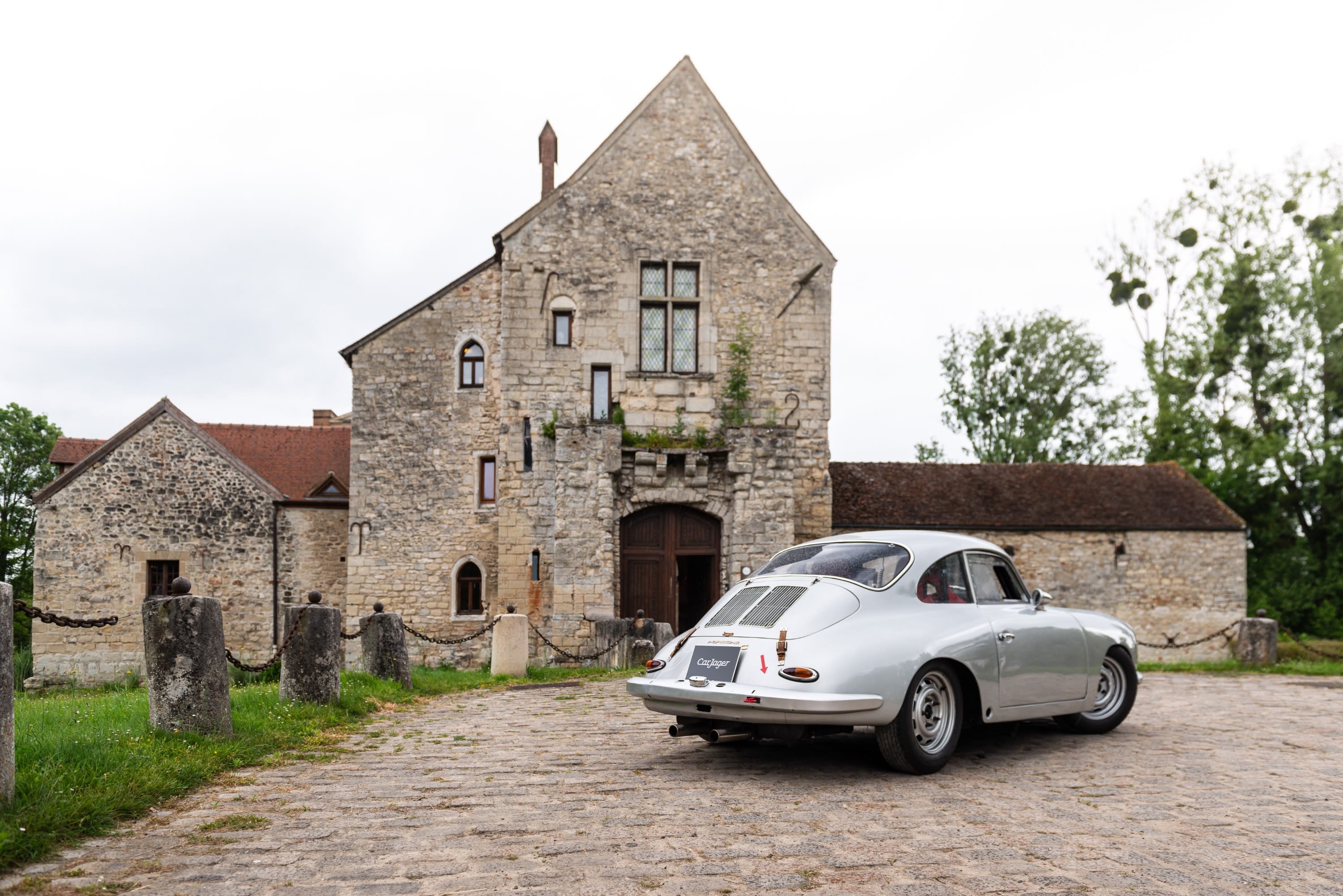 PORSCHE 356 C 1600 C 1964 used exterior (2)