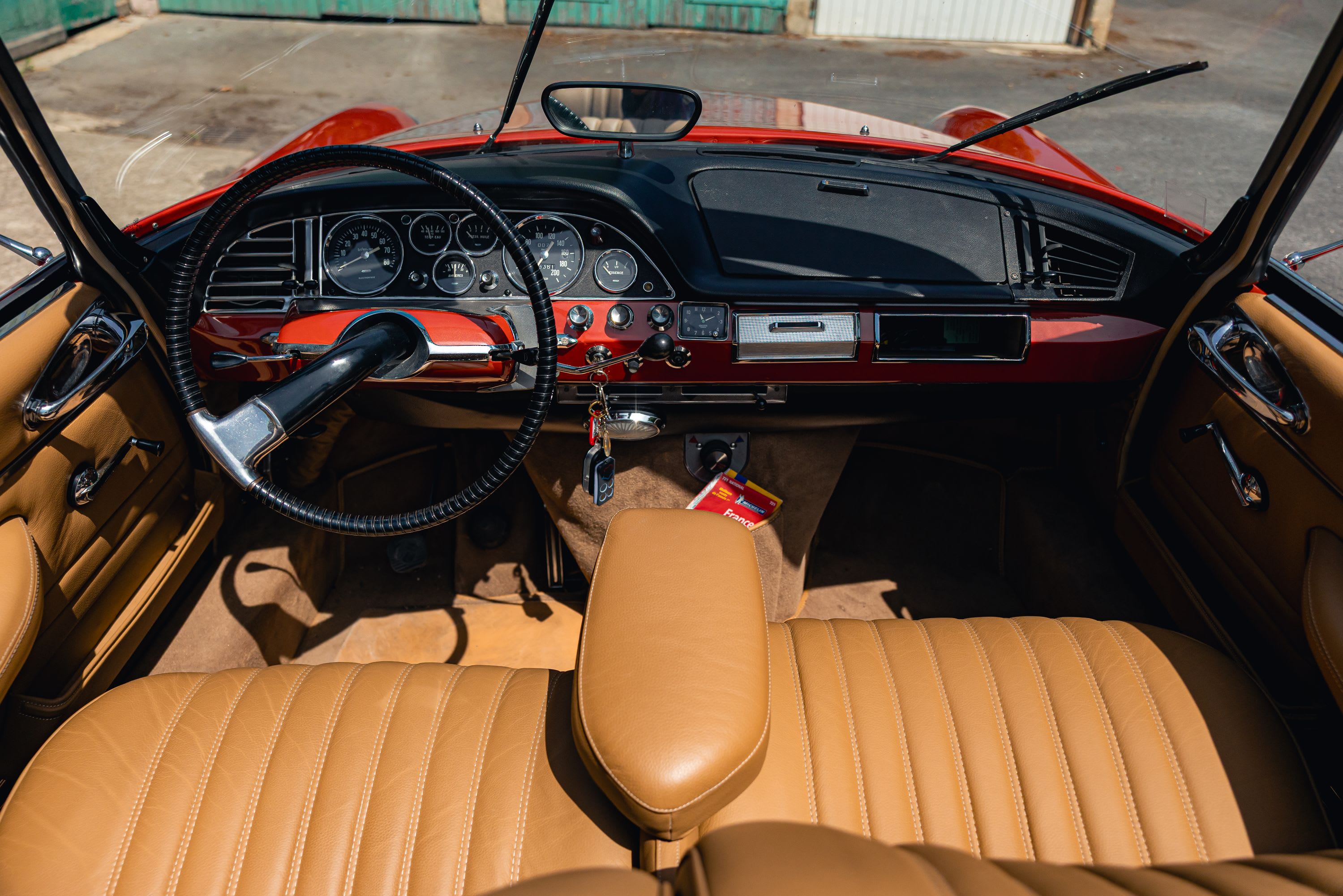 Citroën Ds 21 Cabriolet Chapron Usine