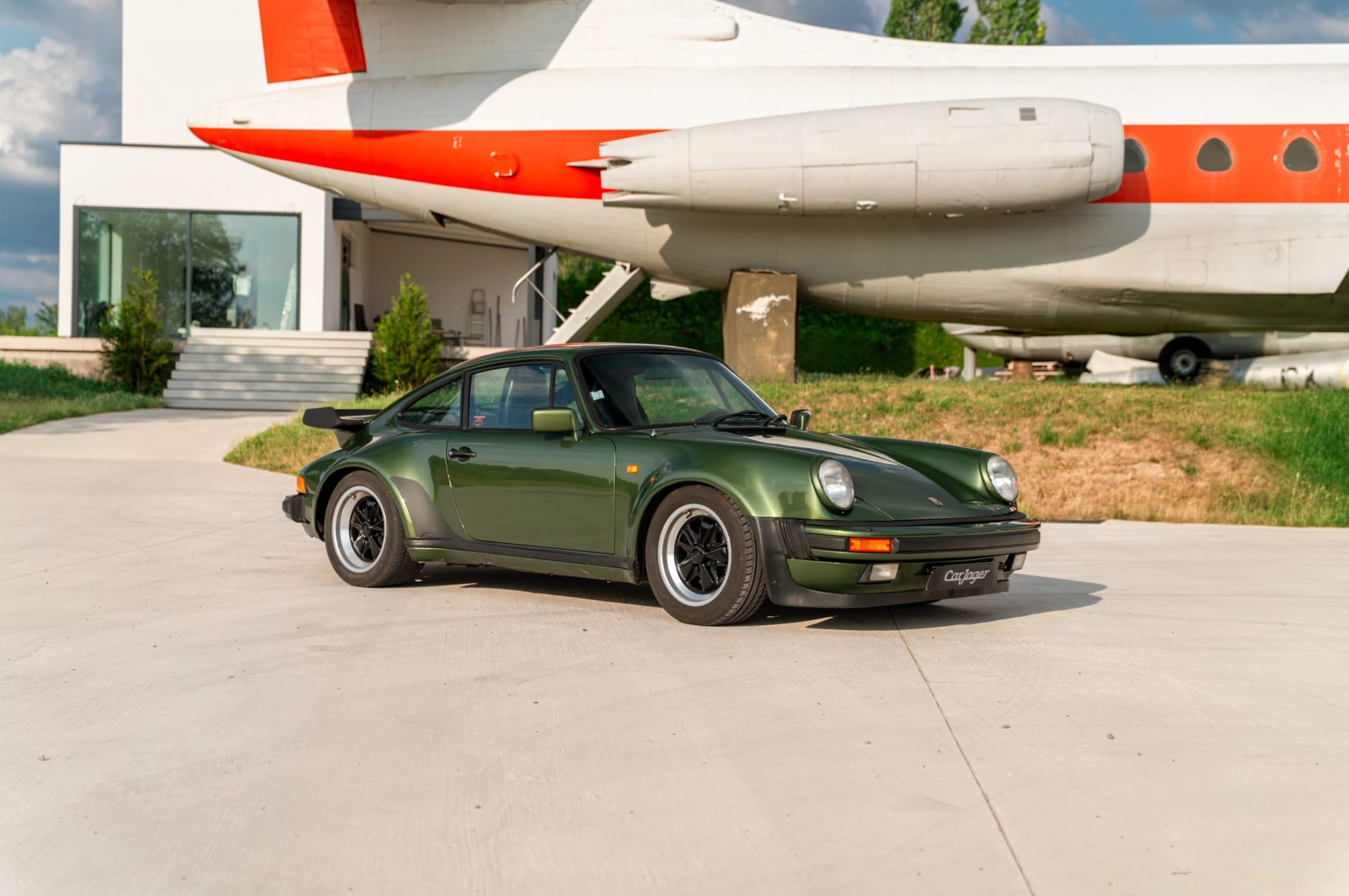 Porsche 911  930 Turbo 3.3