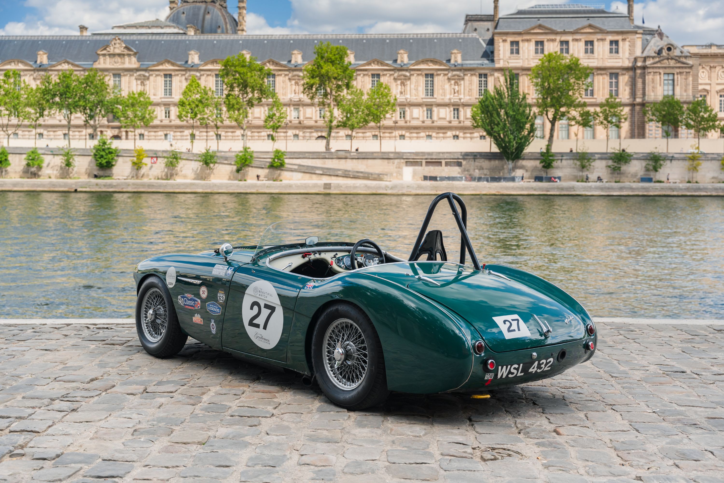 AUSTIN HEALEY 100 /4 Bn1 Fia 1954 used exterior (2)